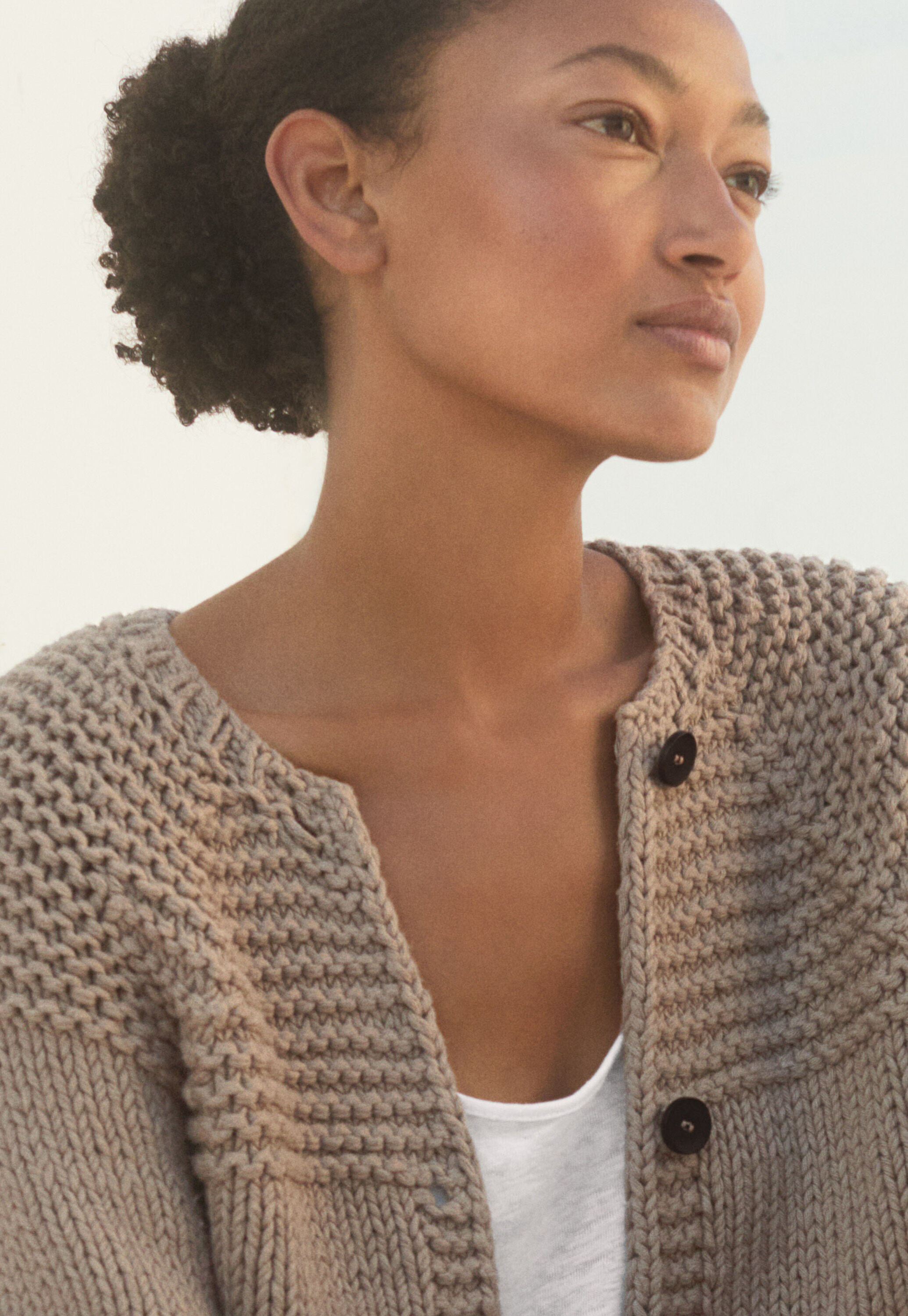 Handgestrickter Cardigan