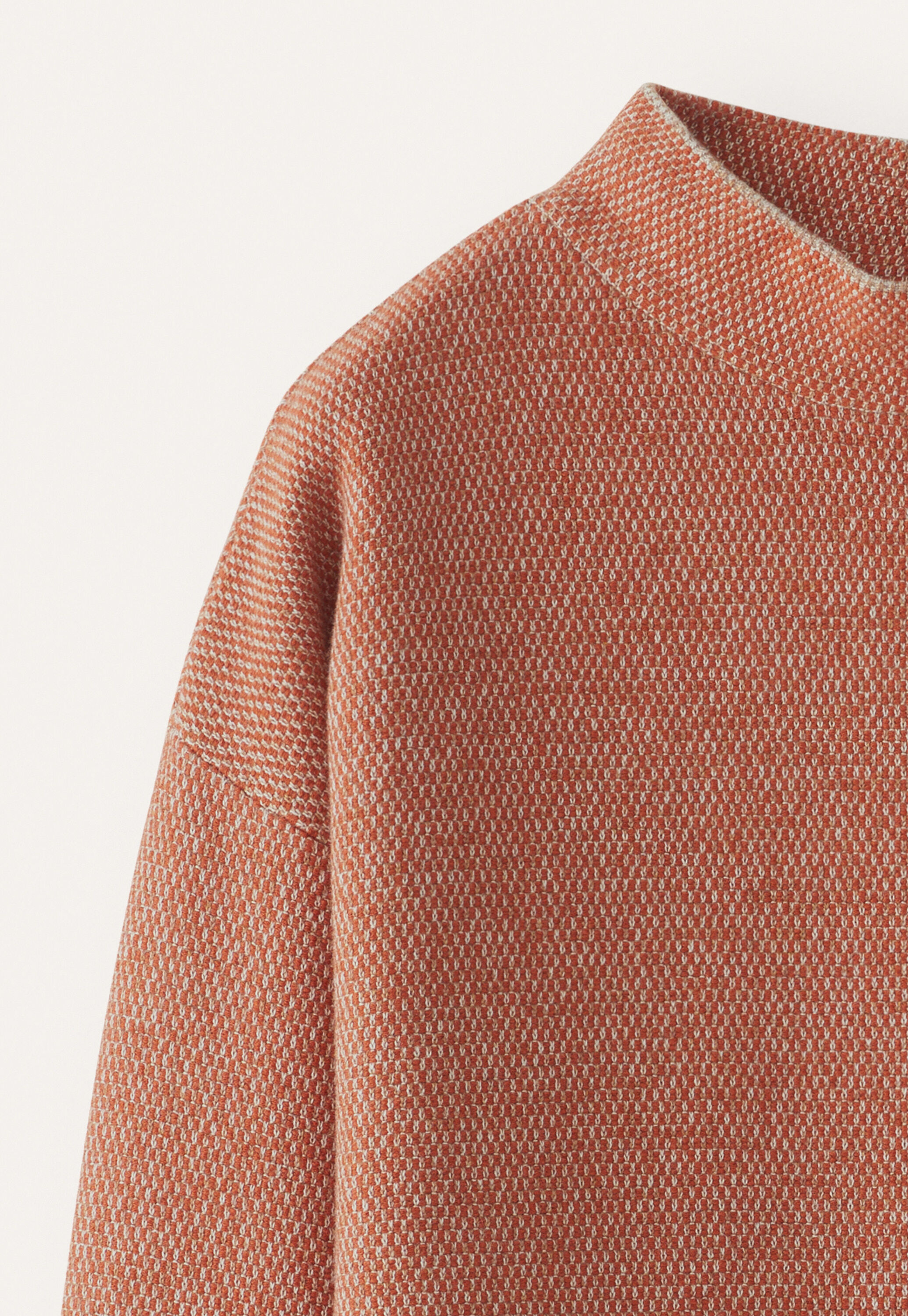 Pullover mit Trichterkragen