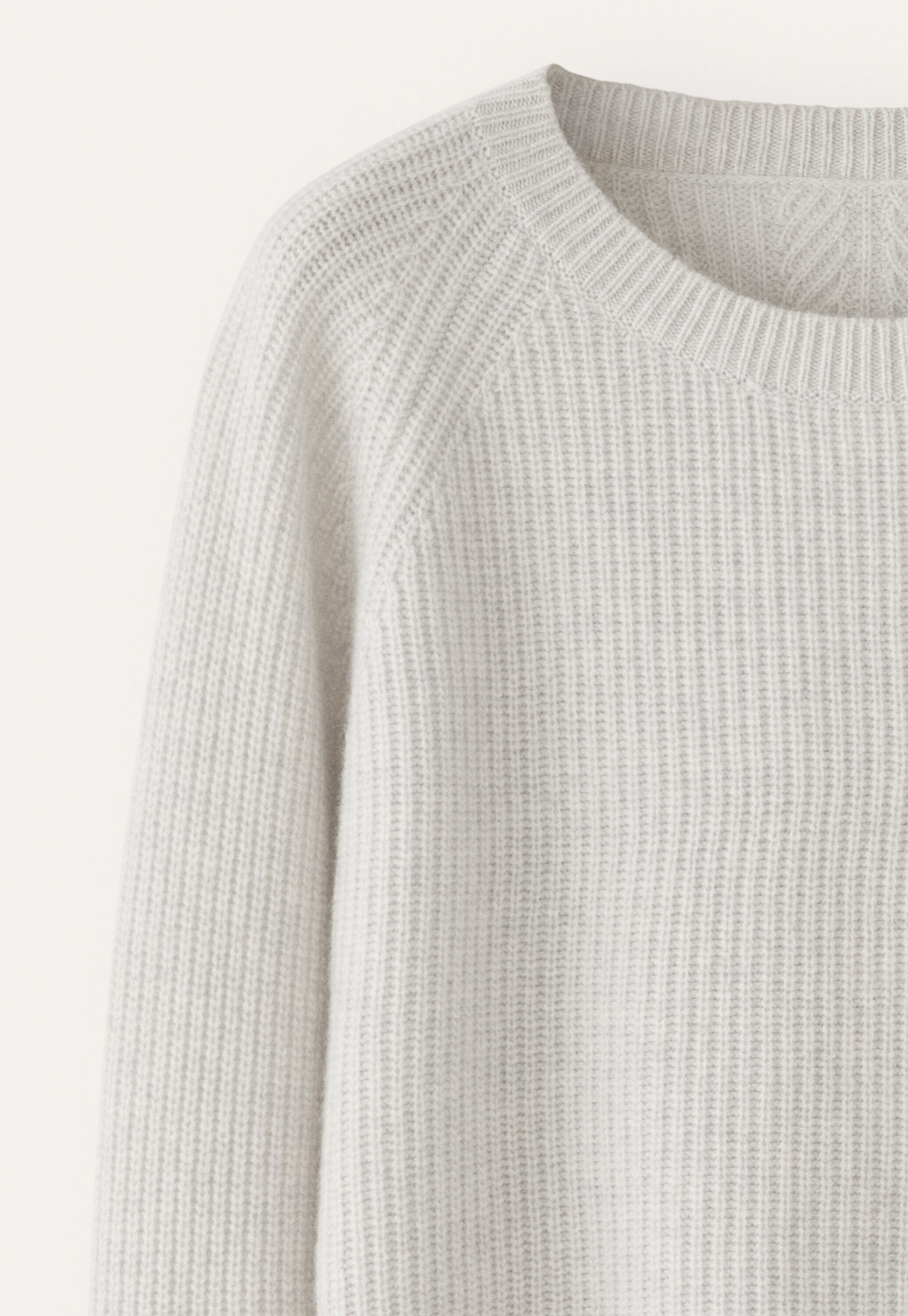 Gerippter Pullover mit Rundhalsausschnitt, Perlgrau, large