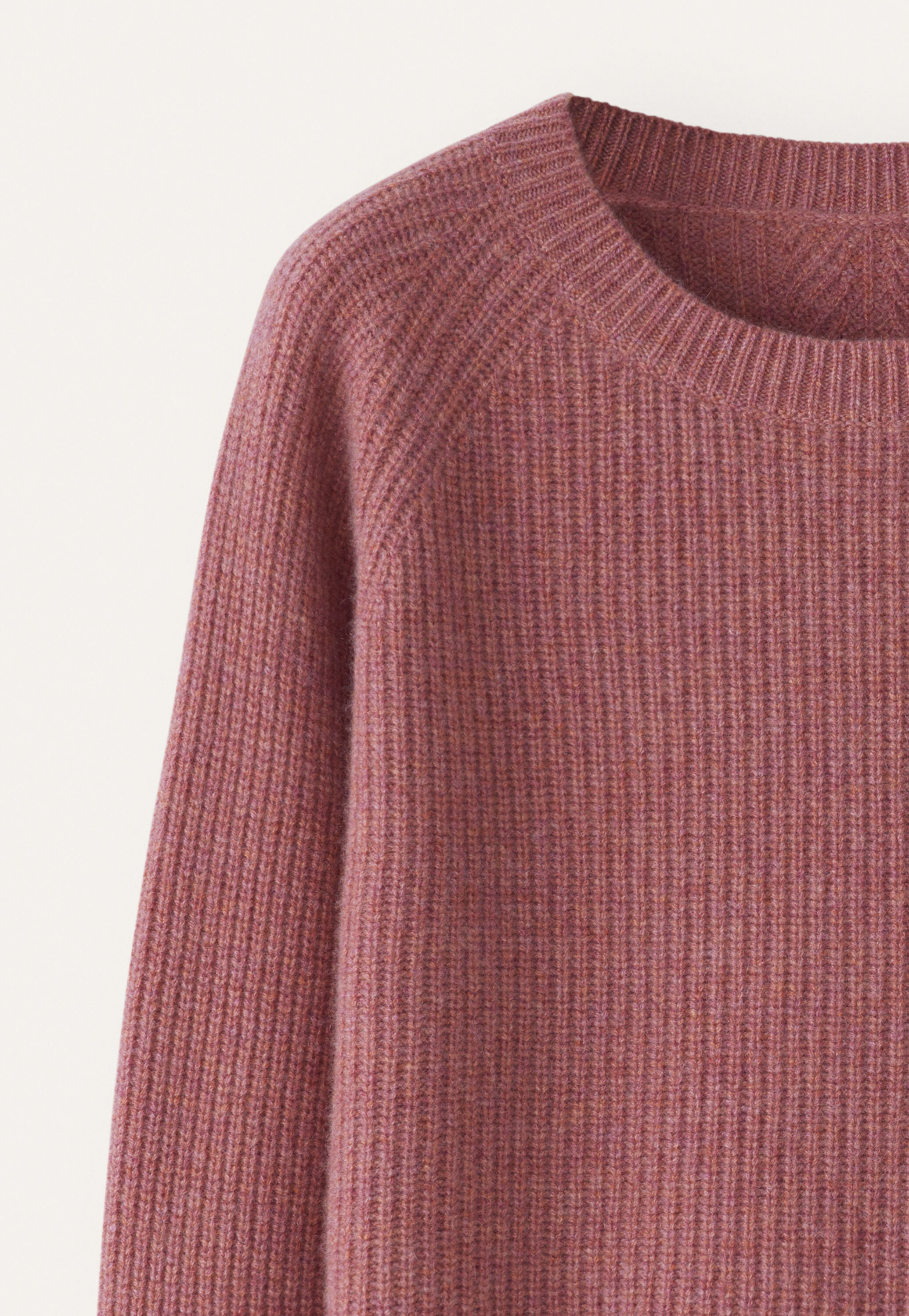 Gerippter Pullover mit Rundhalsausschnitt