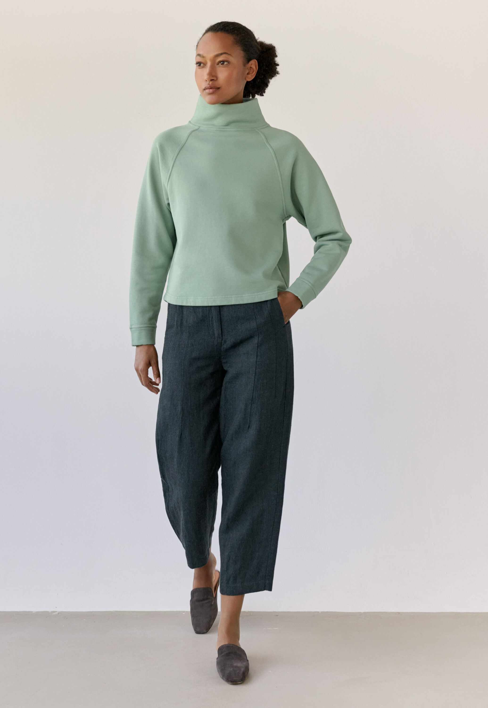 Kleid mit Peplum-Saum