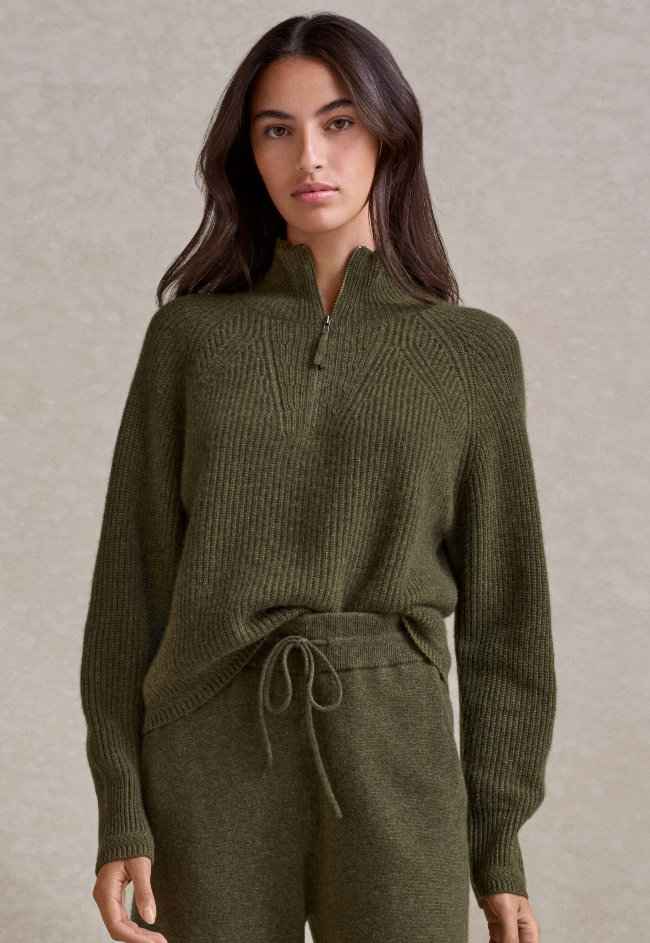 Pullover mit Frontrei&szlig;verschluss