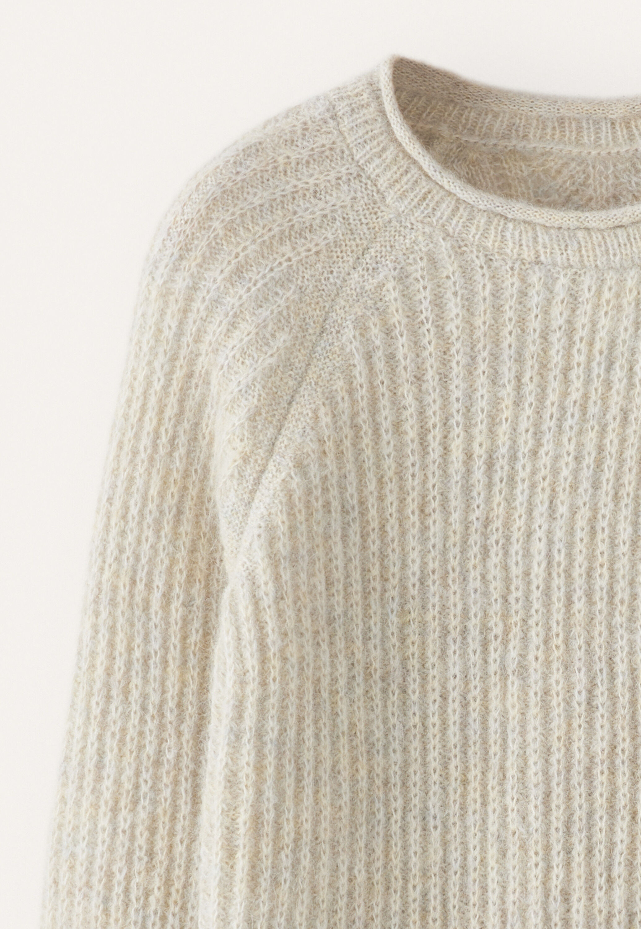 Ripppullover mit Rundhalsausschnitt
