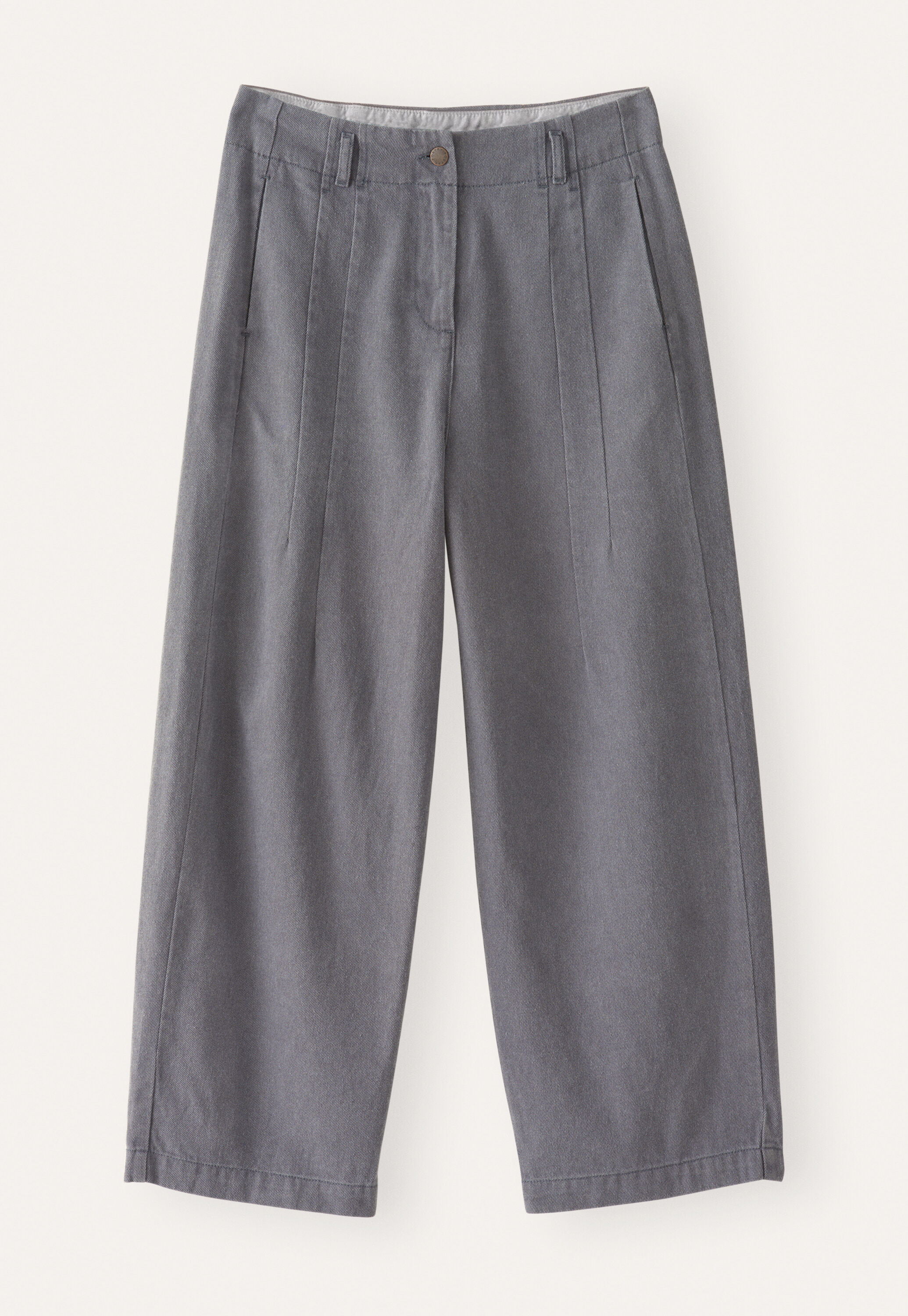 Denim darted jeans