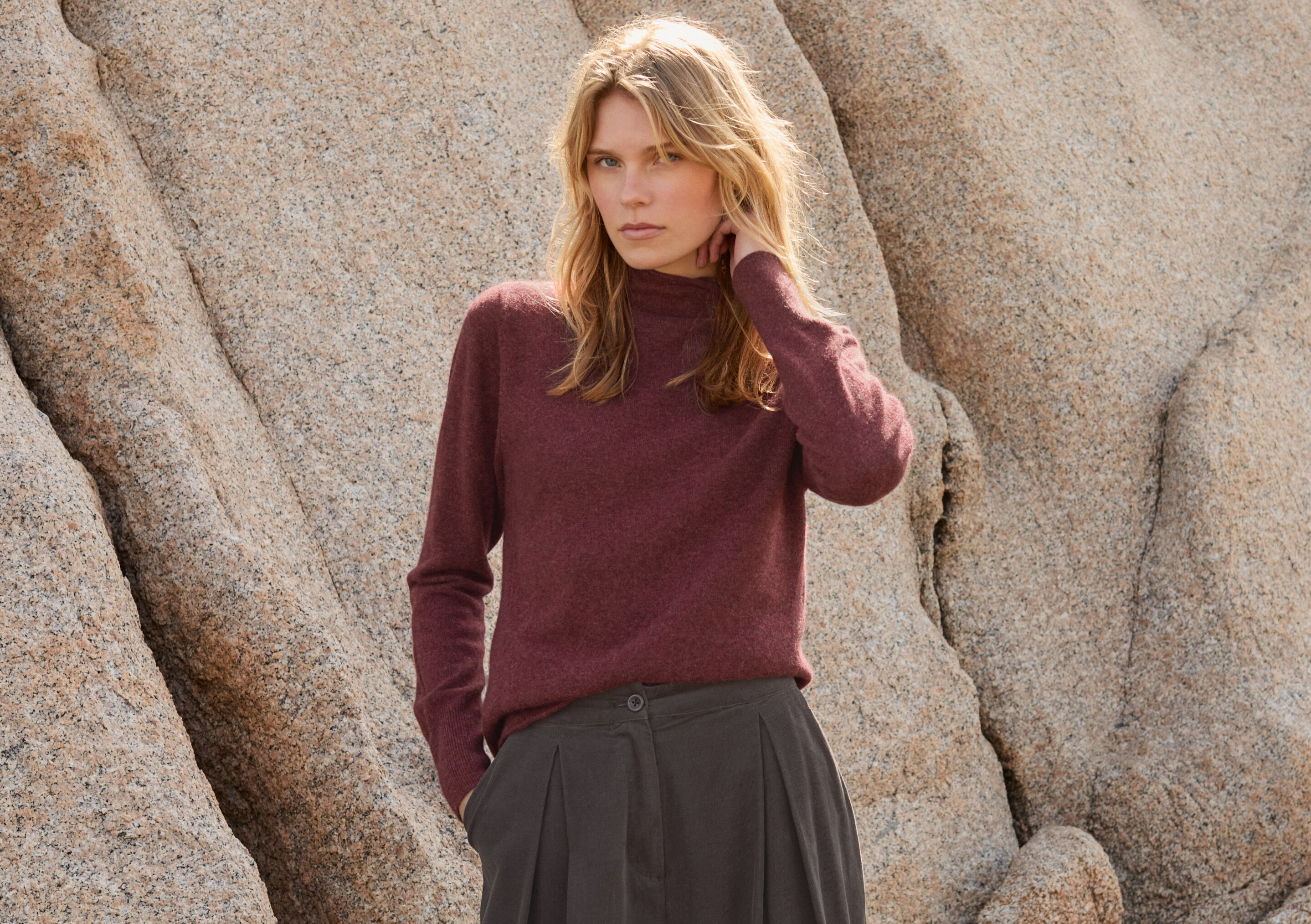 Pullover mit hohem Kragen