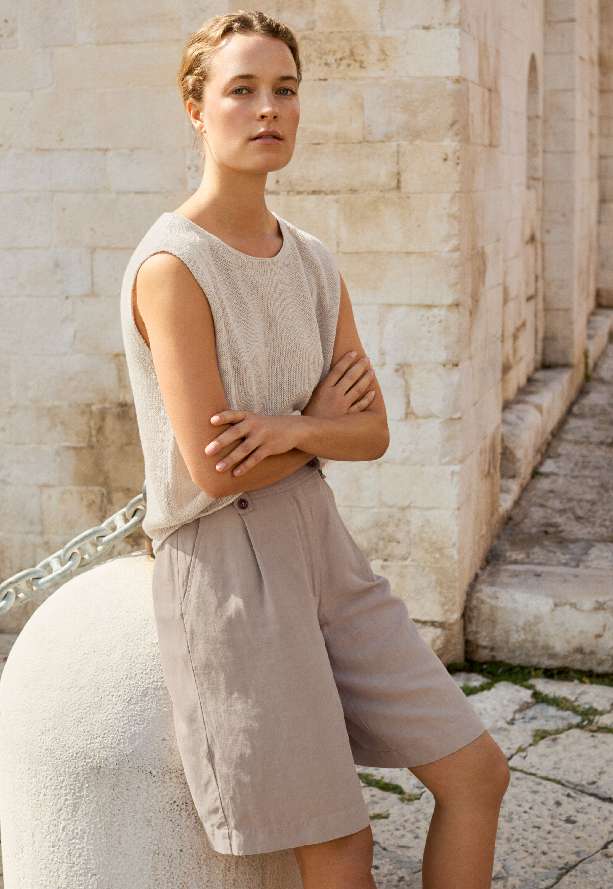 Shorts mit Faltenfront