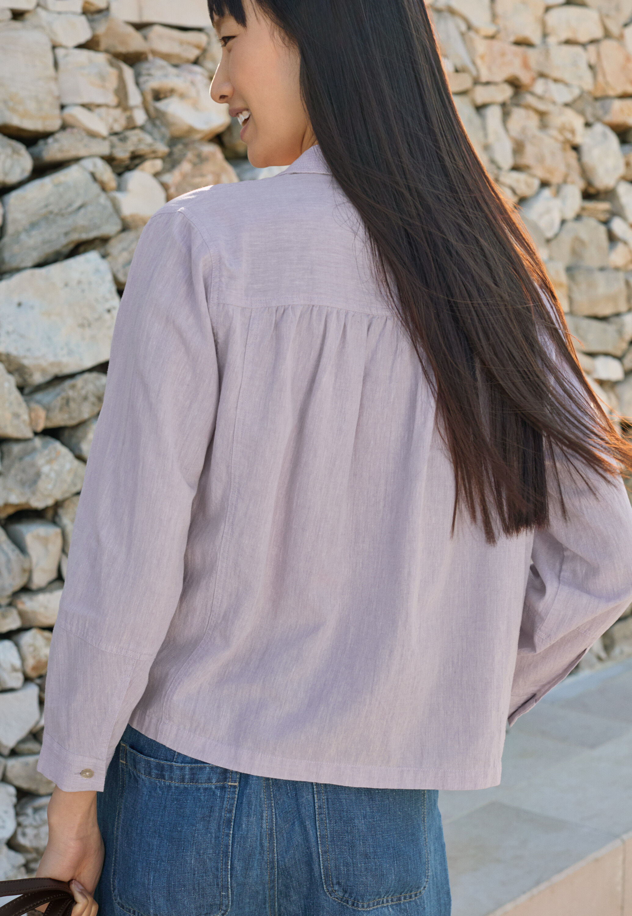 Bluse mit rundem Kragen