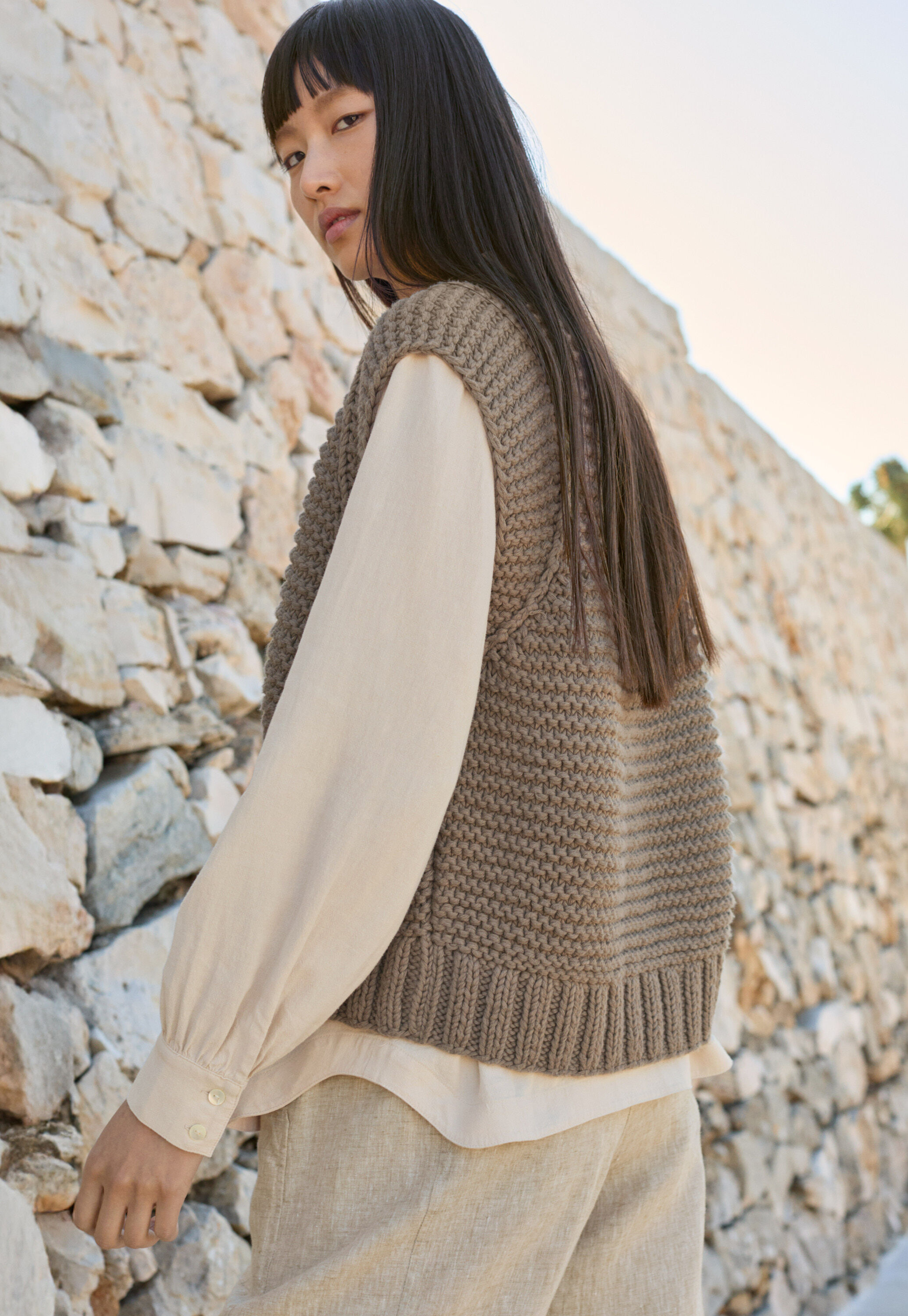 Bluse mit Trichterkragen