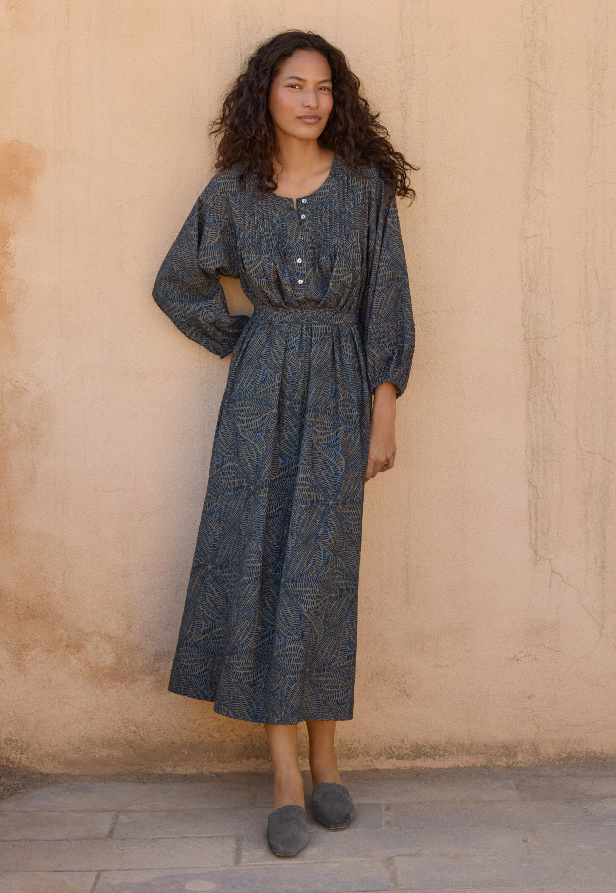 Print-Kleid mit Taillenb&auml;ndern