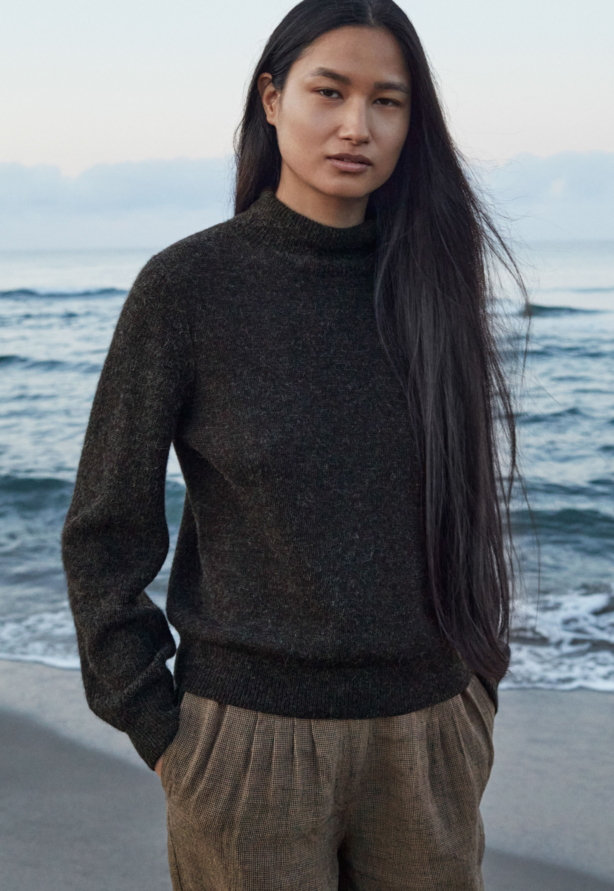 Pullover mit Trichterkragen
