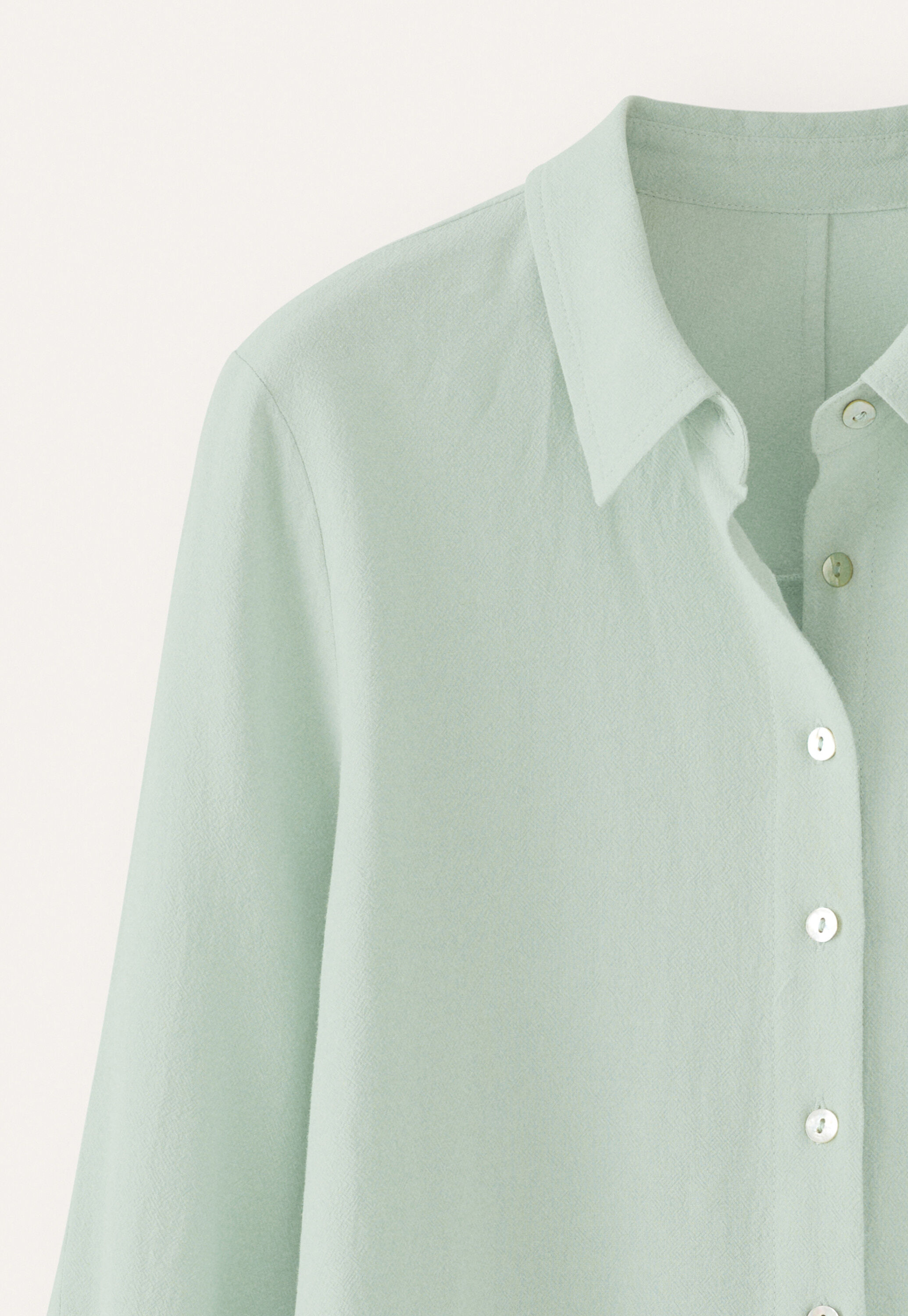 Bluse mit geschwungenen &Auml;rmeln