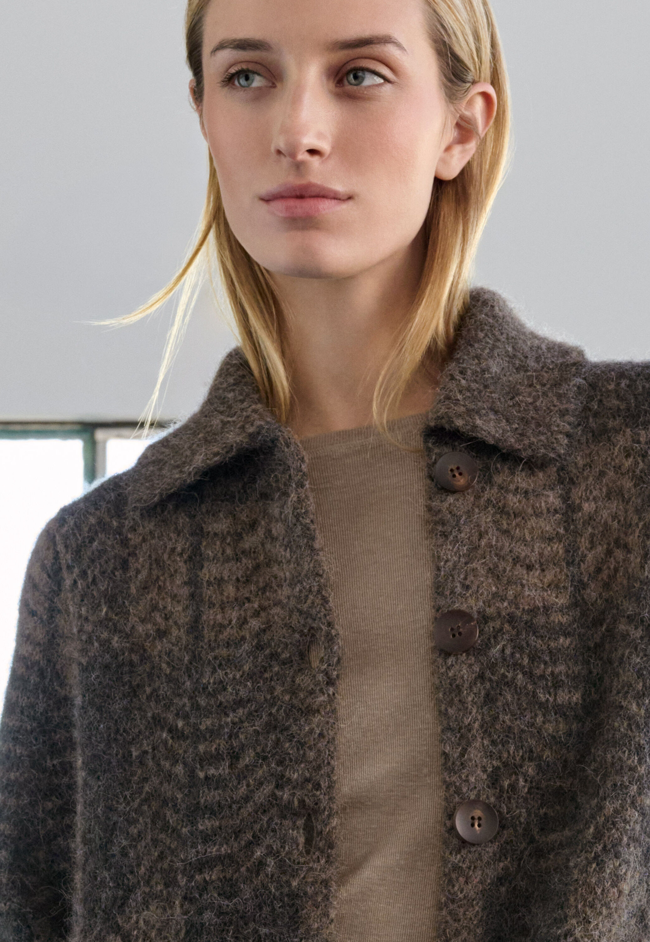Karo-Strickmantel