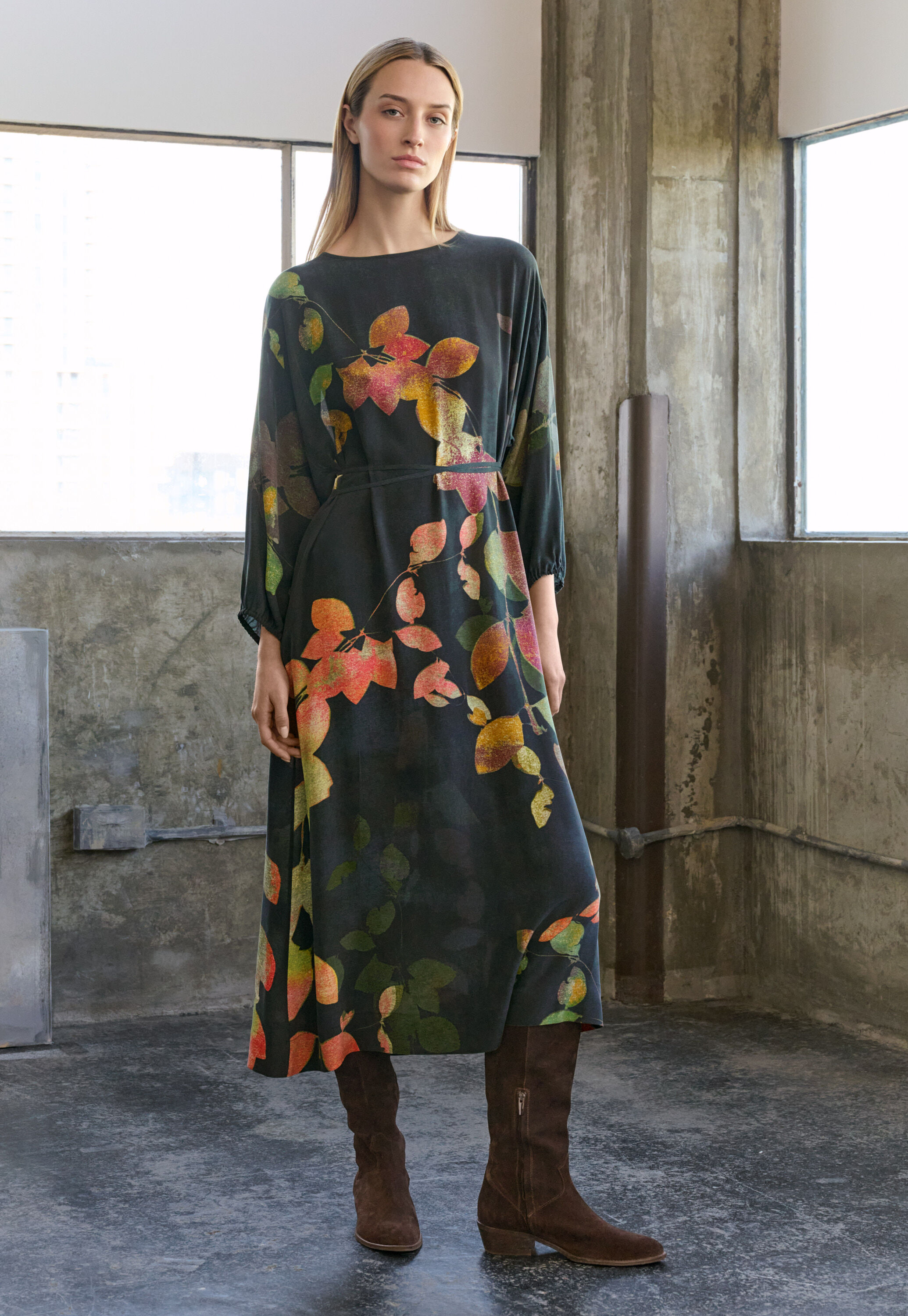 Kleid mit Print und Bindeb&auml;ndern