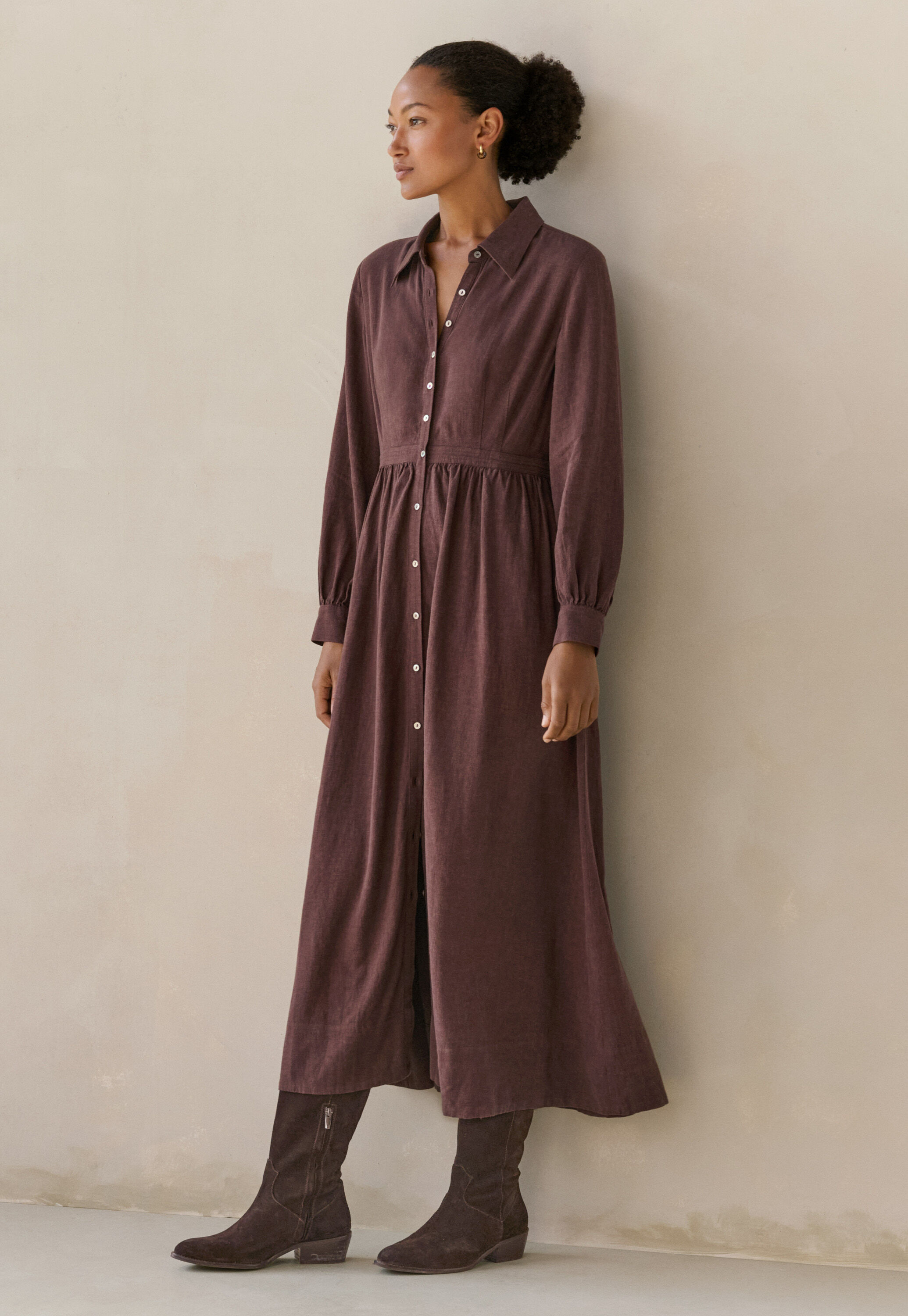 Langes Hemdkleid