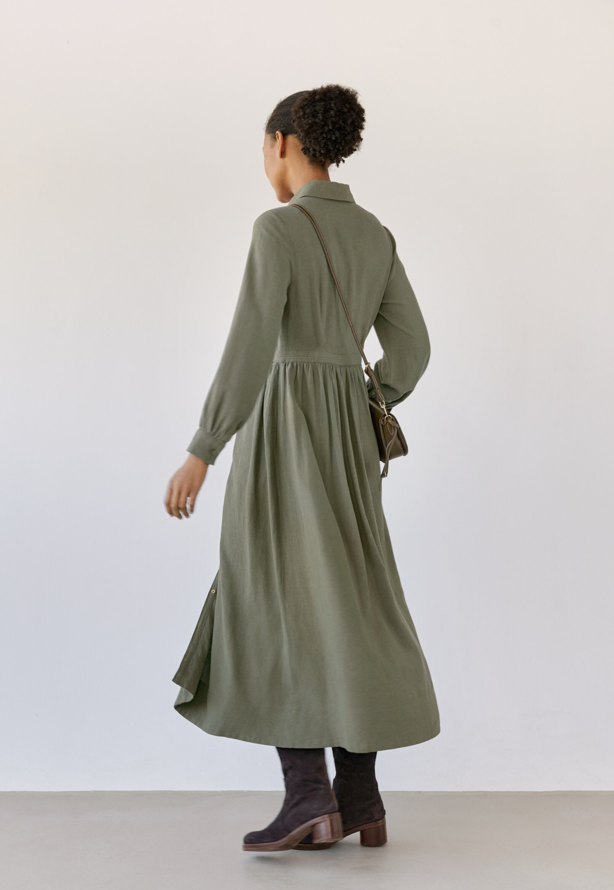 Langes Hemdkleid