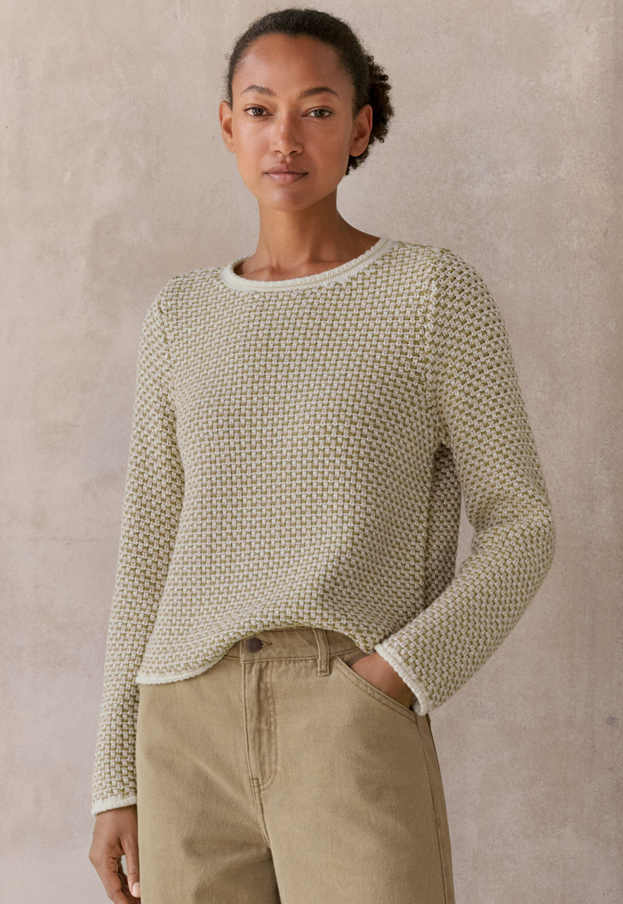 Kastiger Pullover mit Inlaymuster