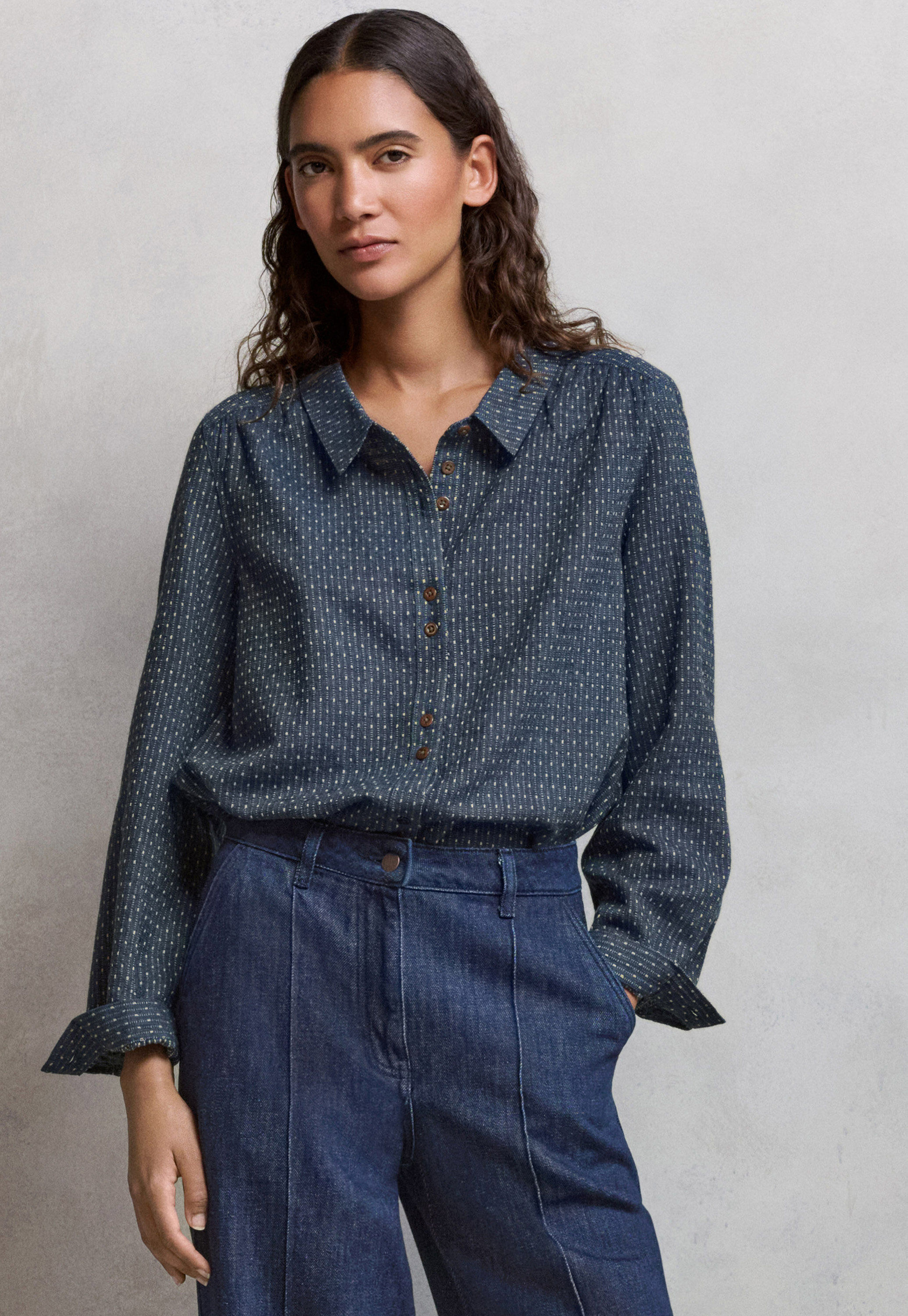 Bluse in Strichmuster-Webung