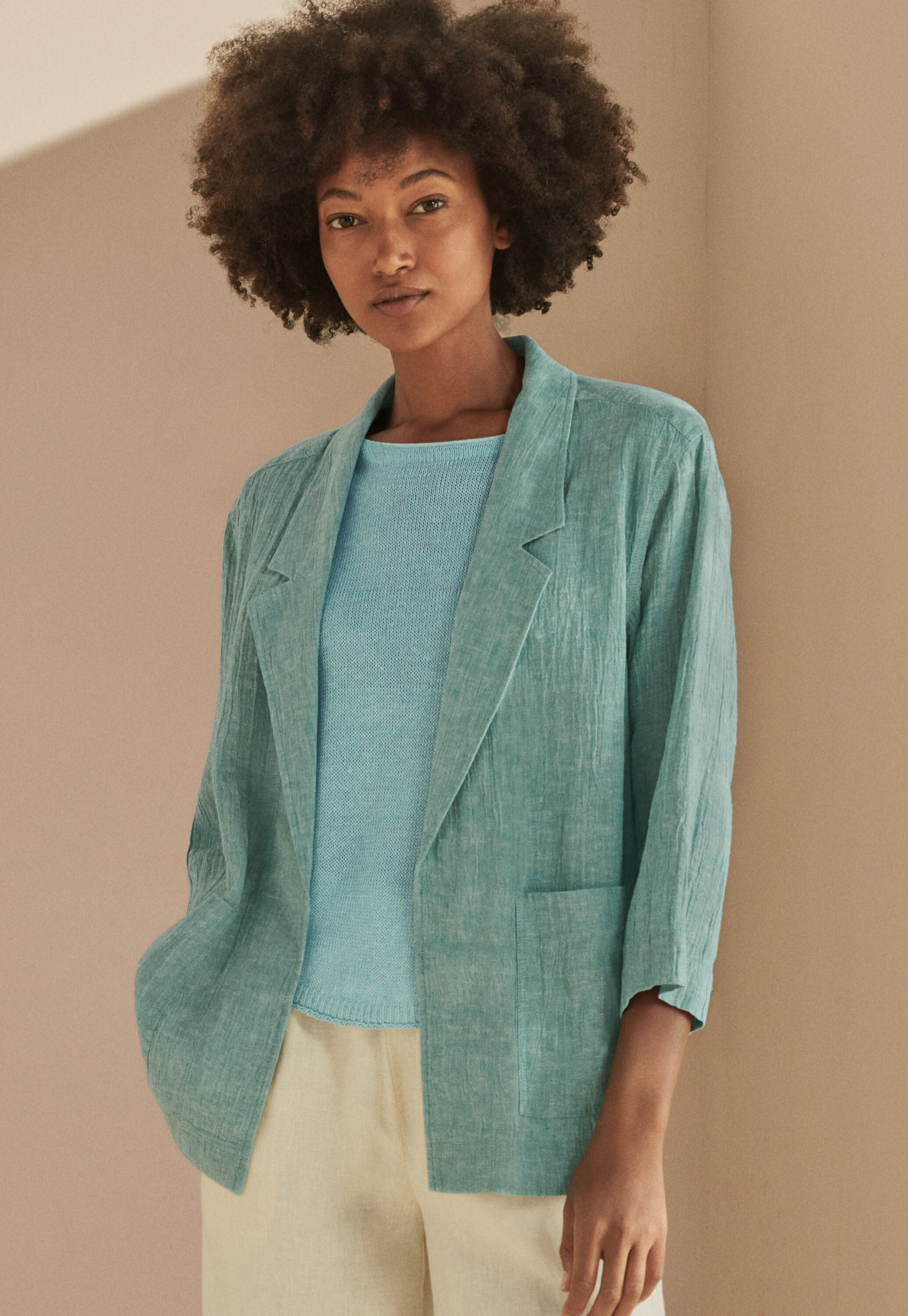 Verschlusslose Jacke