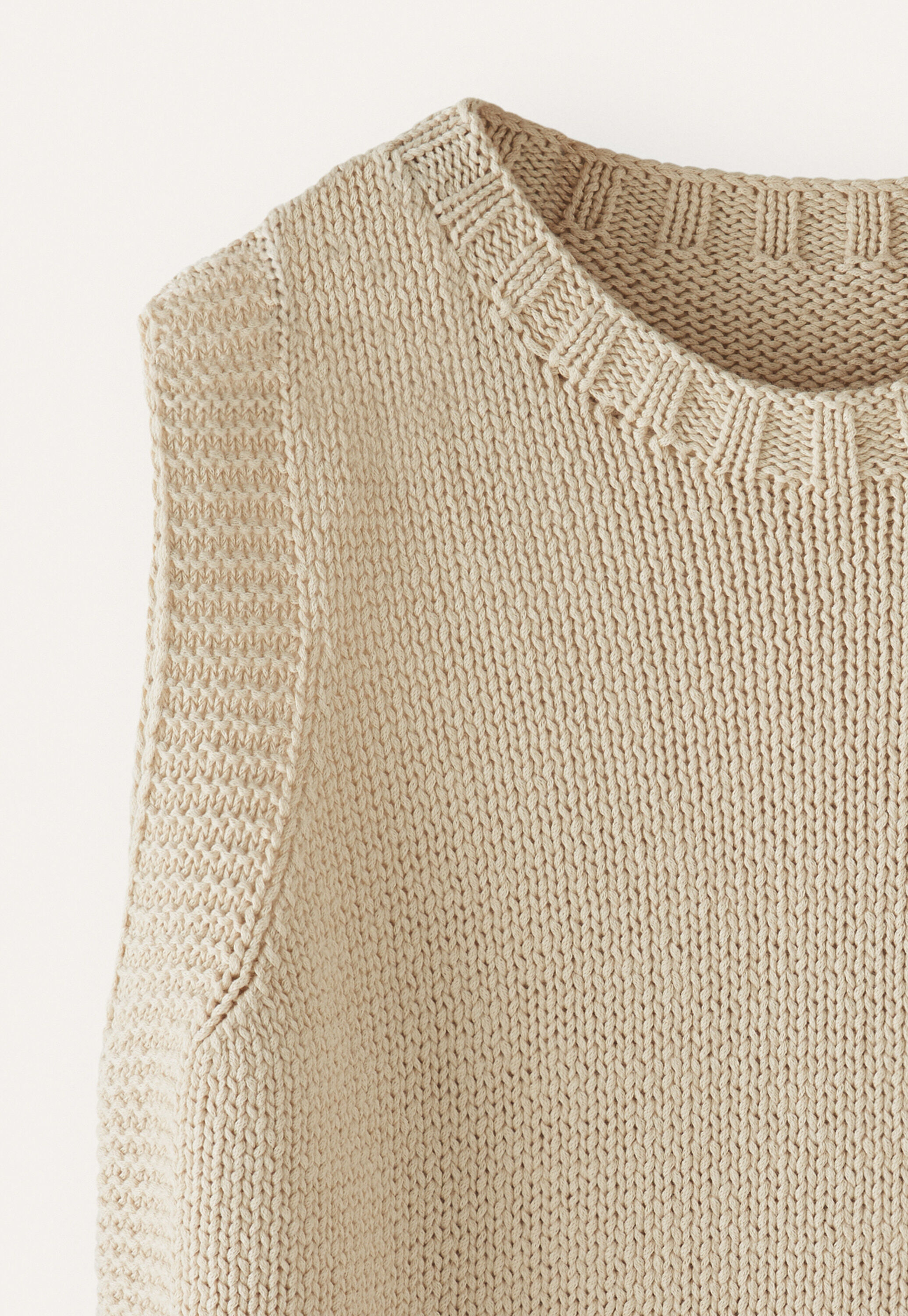 &Auml;rmelloser Pullover
