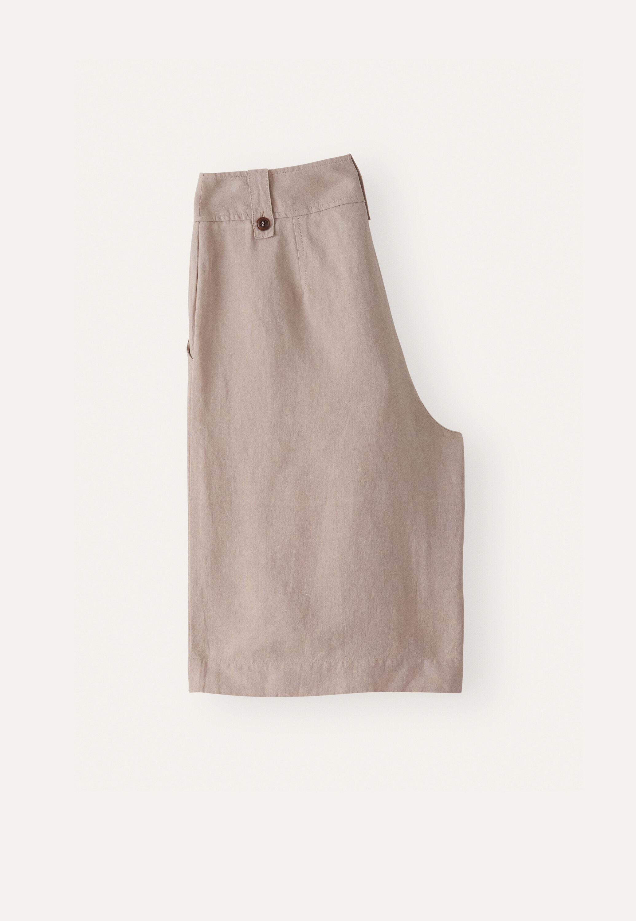 Shorts mit Faltenfront