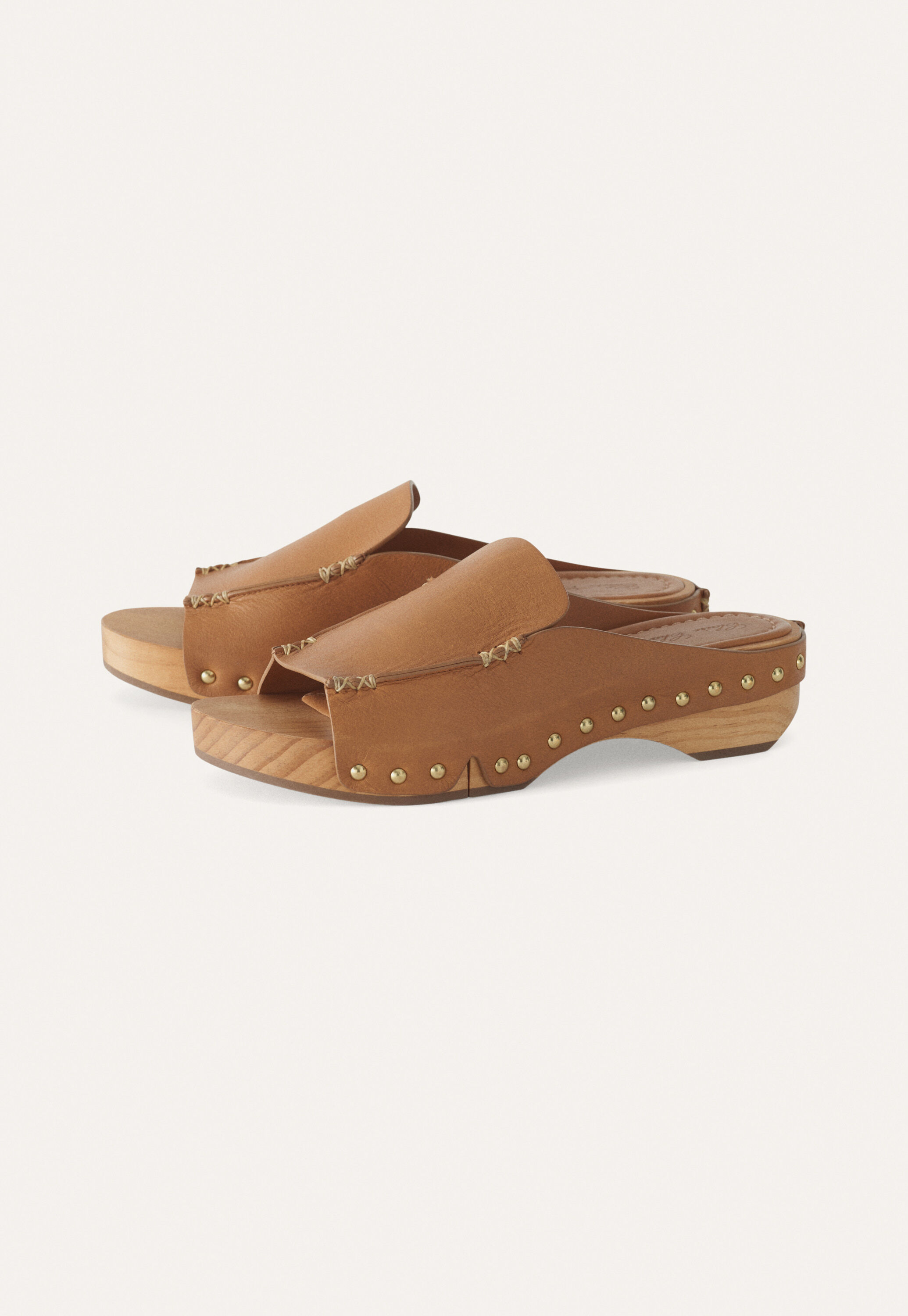 Clogs