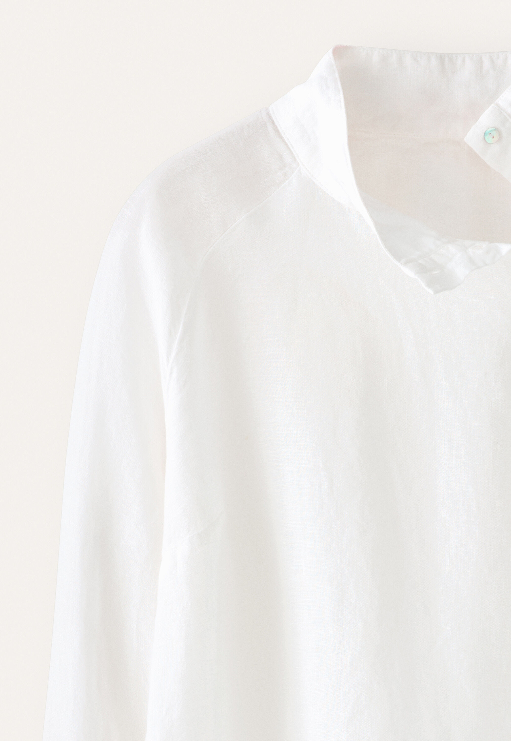 Bluse mit Trichterkragen