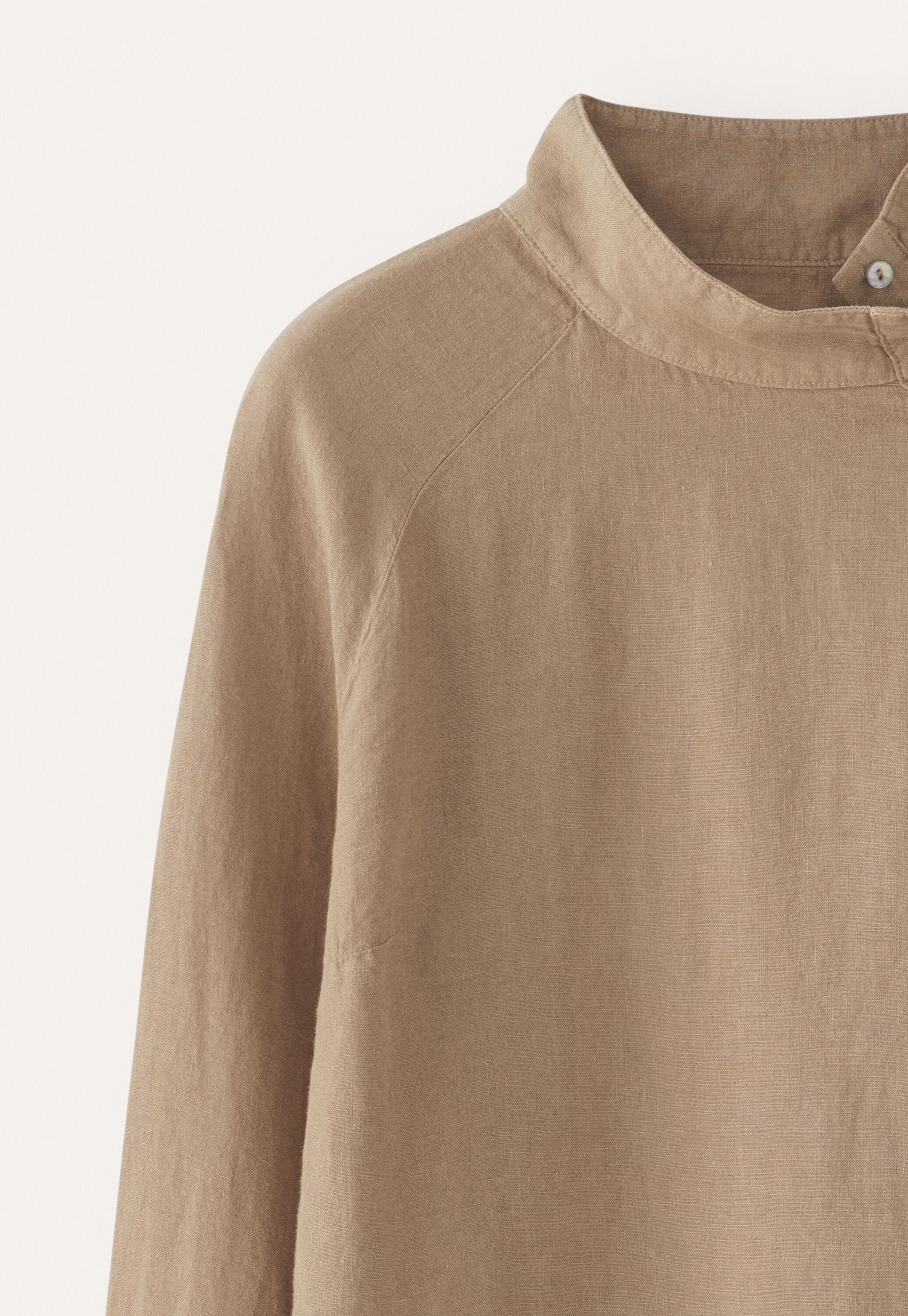 Bluse mit Trichterkragen