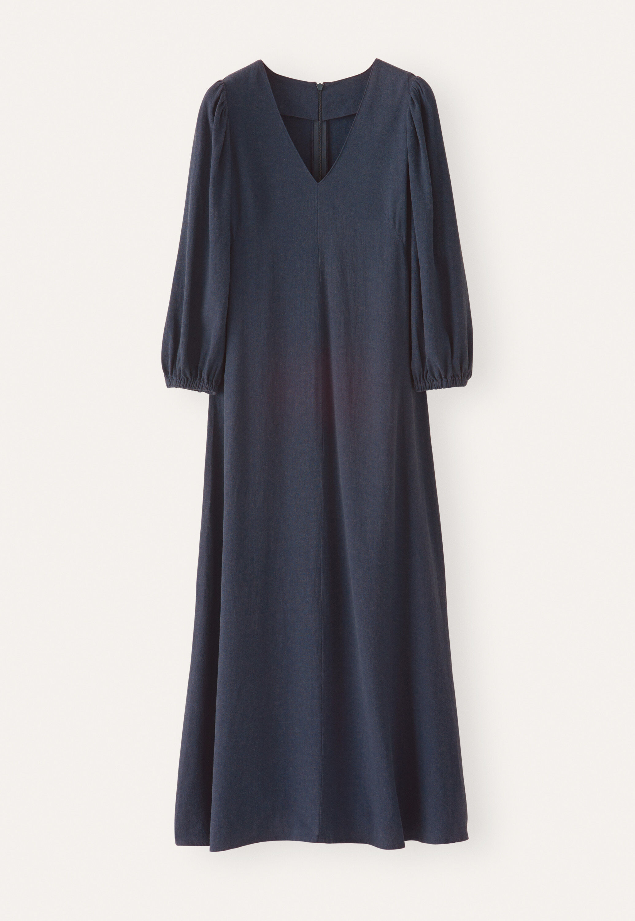 Langes Kleid mit V-Ausschnitt