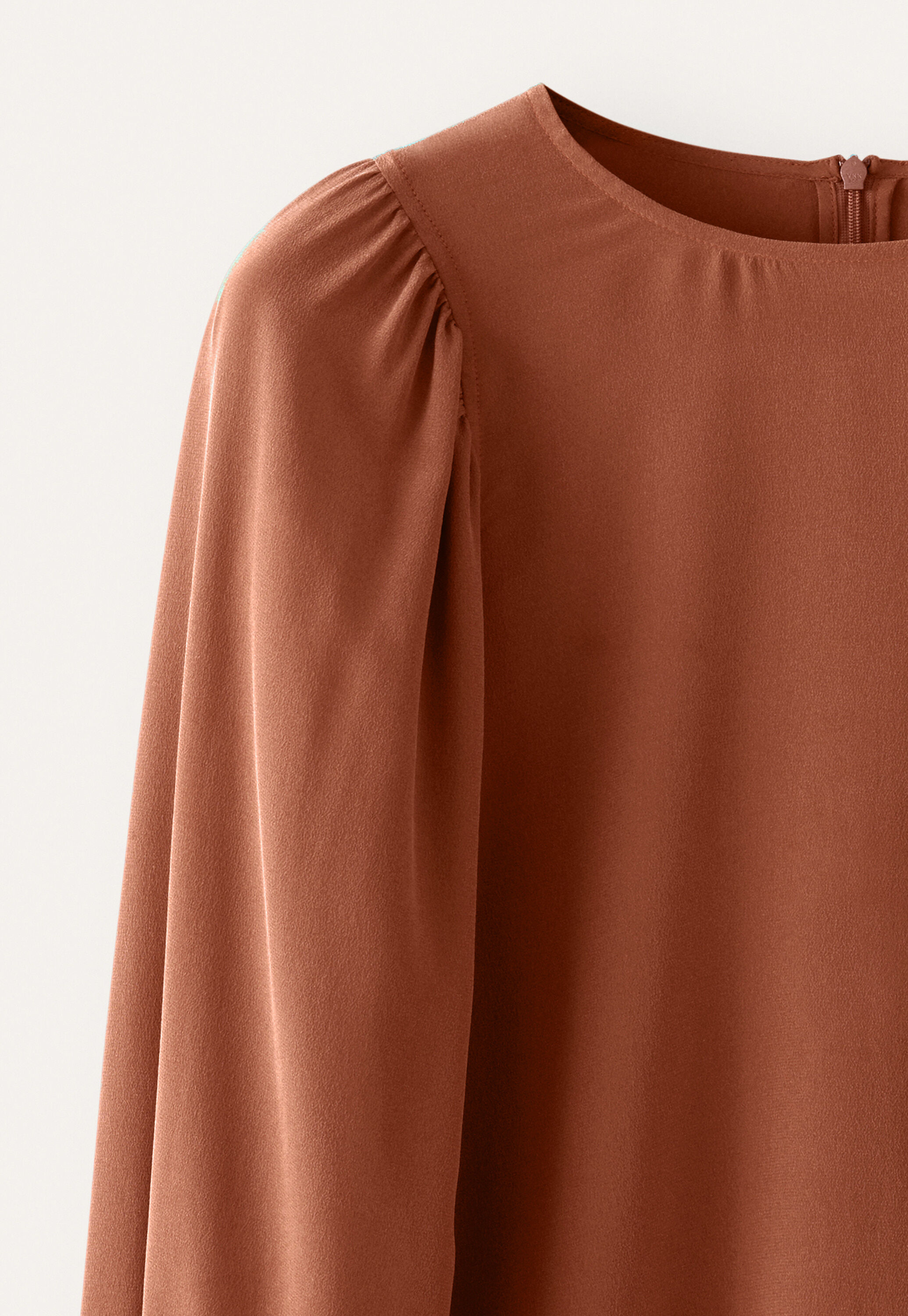 Bluse mit gerafften &Auml;rmeln