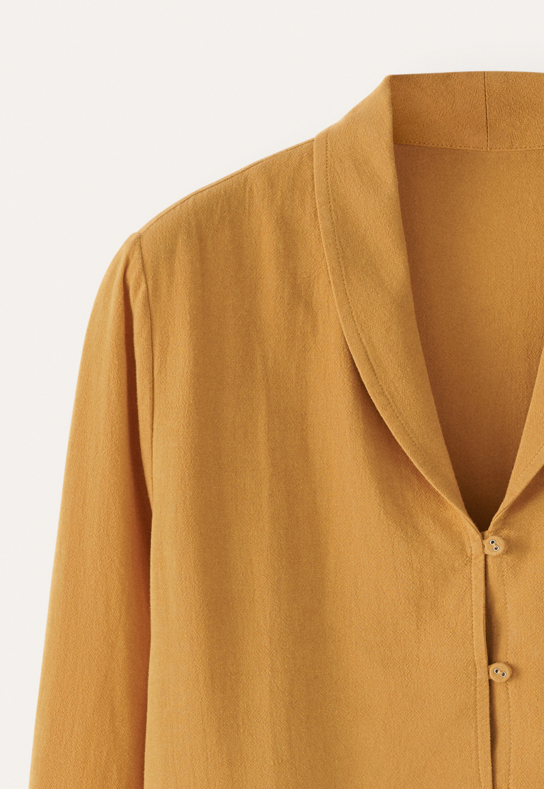 Bluse mit Schalkragen