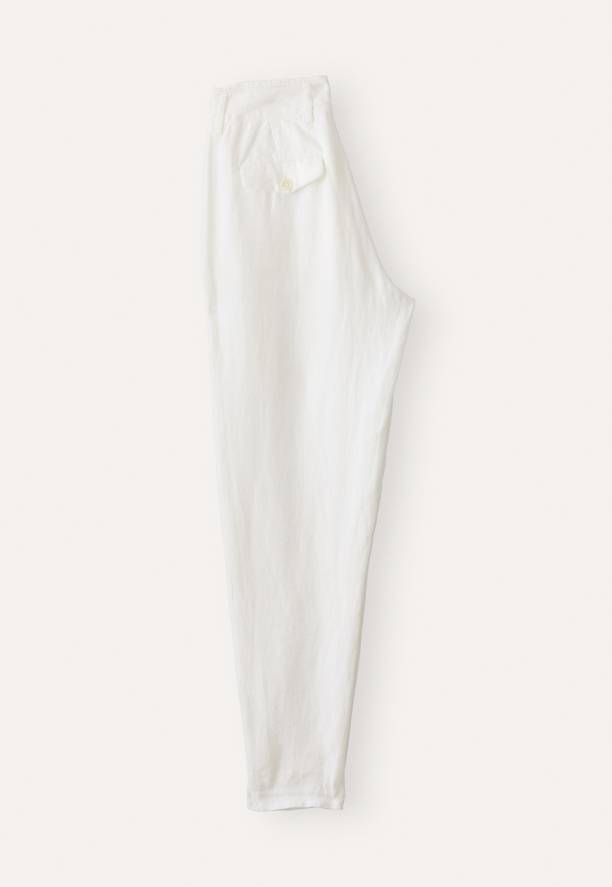 Schmal zulaufende Hose
