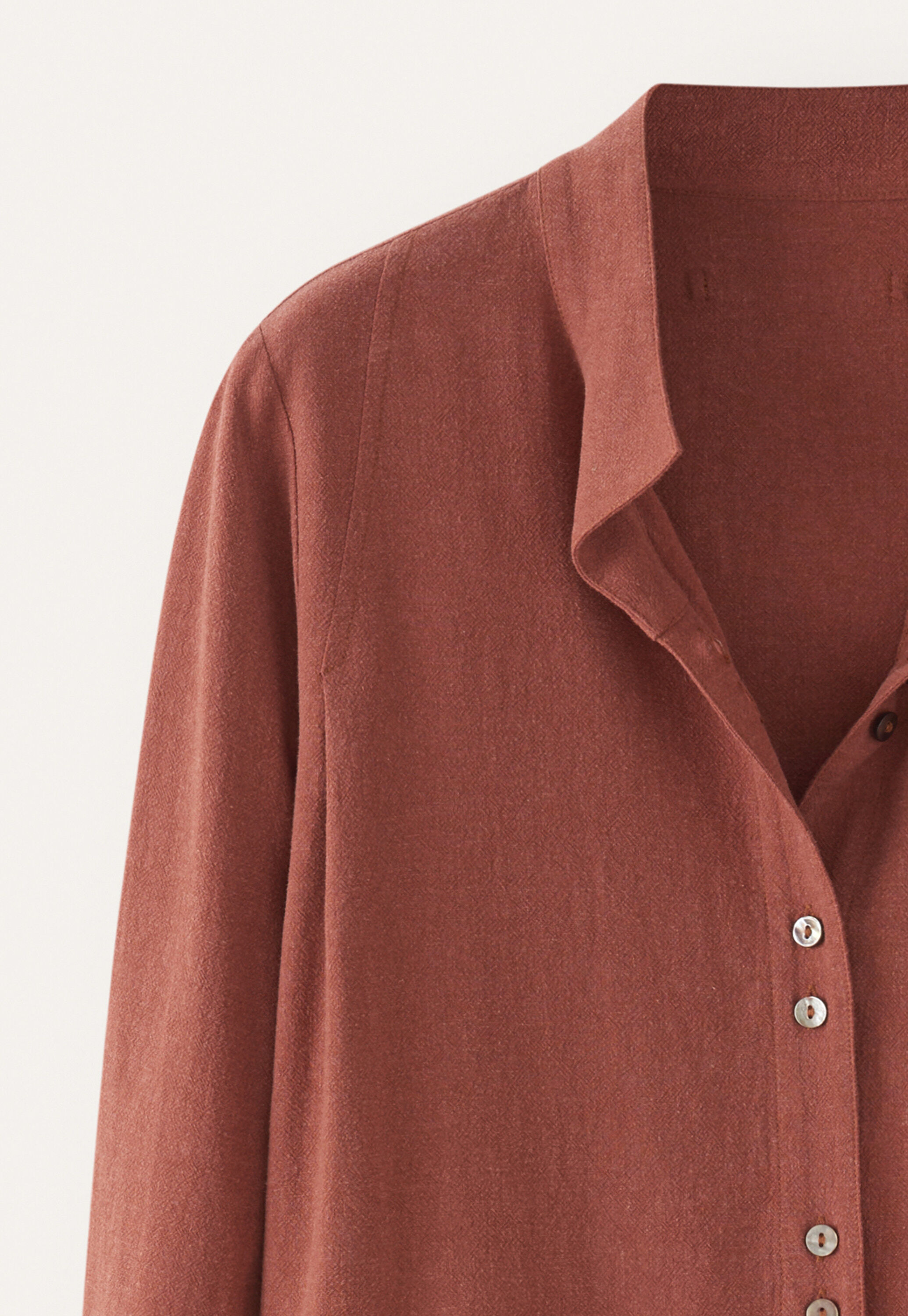 Bluse mit Trichterkragen