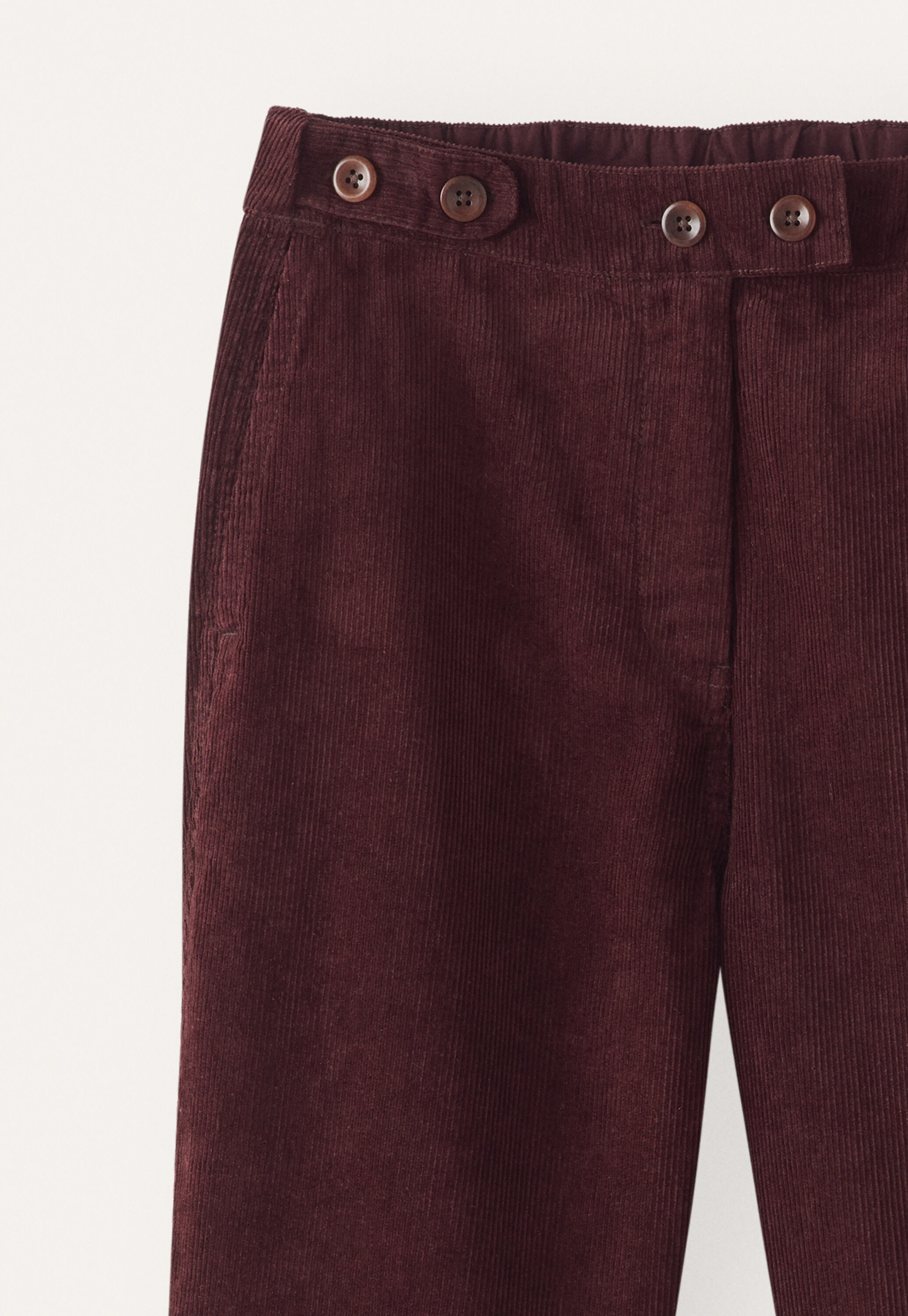 Hose mit schmal zulaufendem Bein