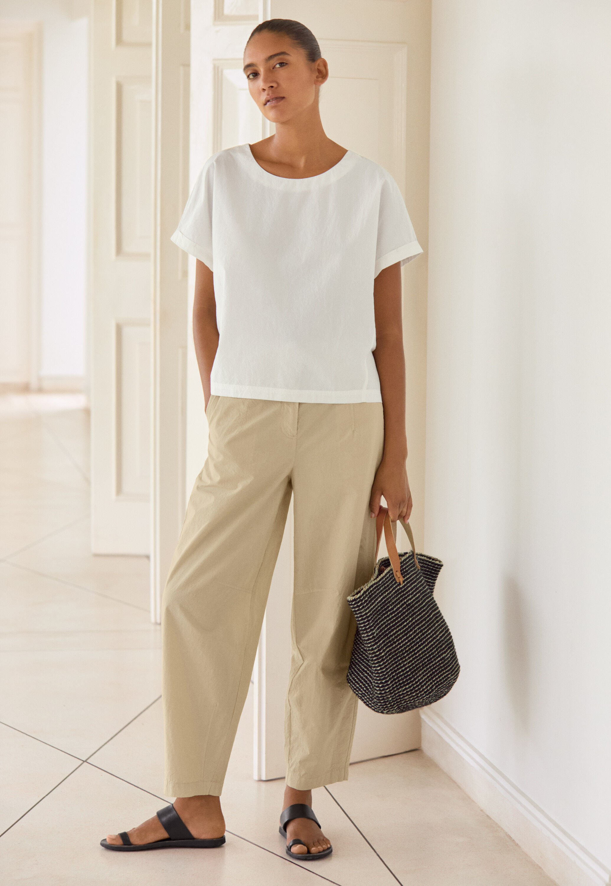 Gro&szlig;e geflochtene Bucket-Bag