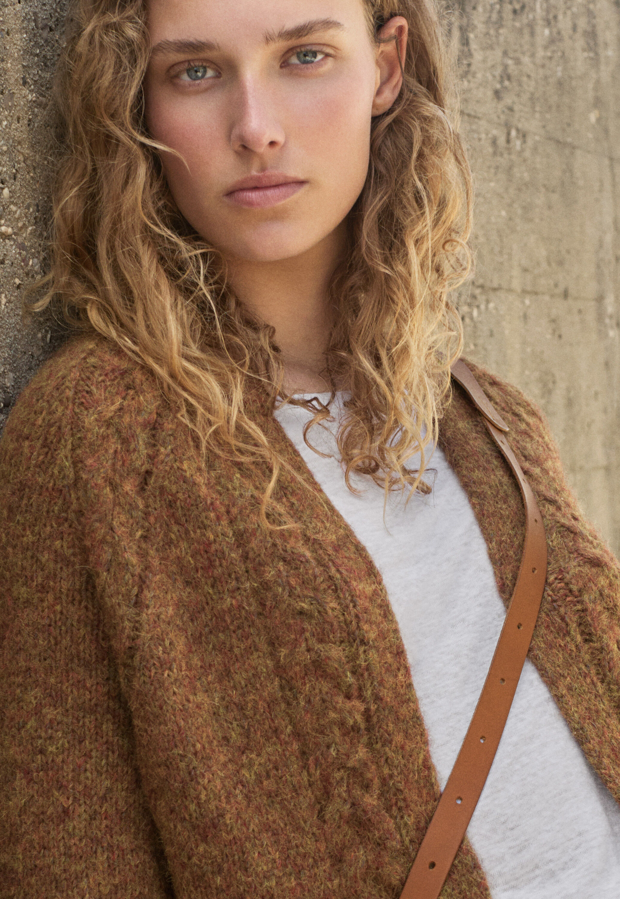 Cardigan mit Zopfmuster