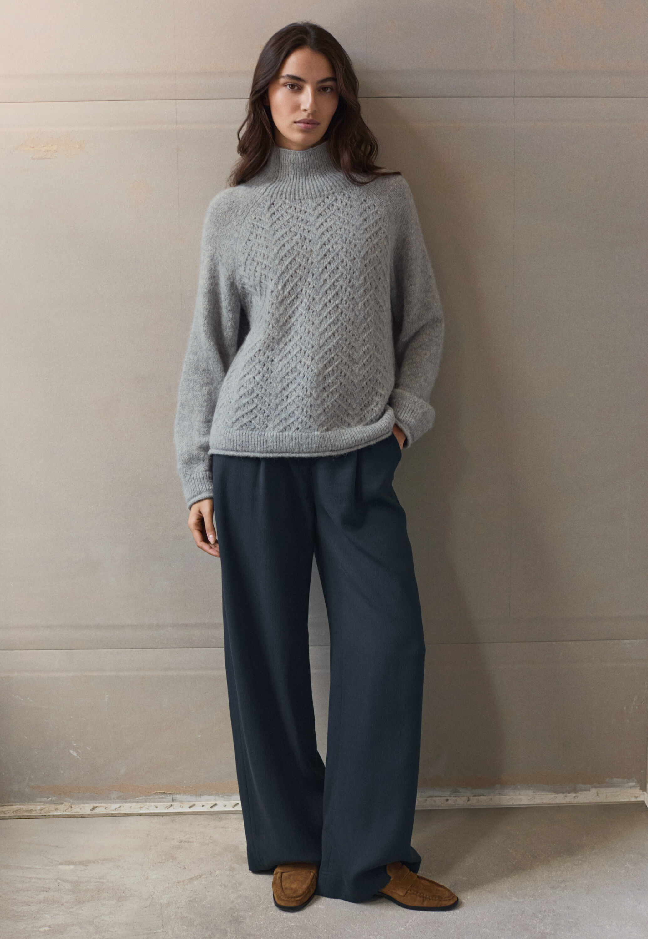 Pullover mit Zopfmuster