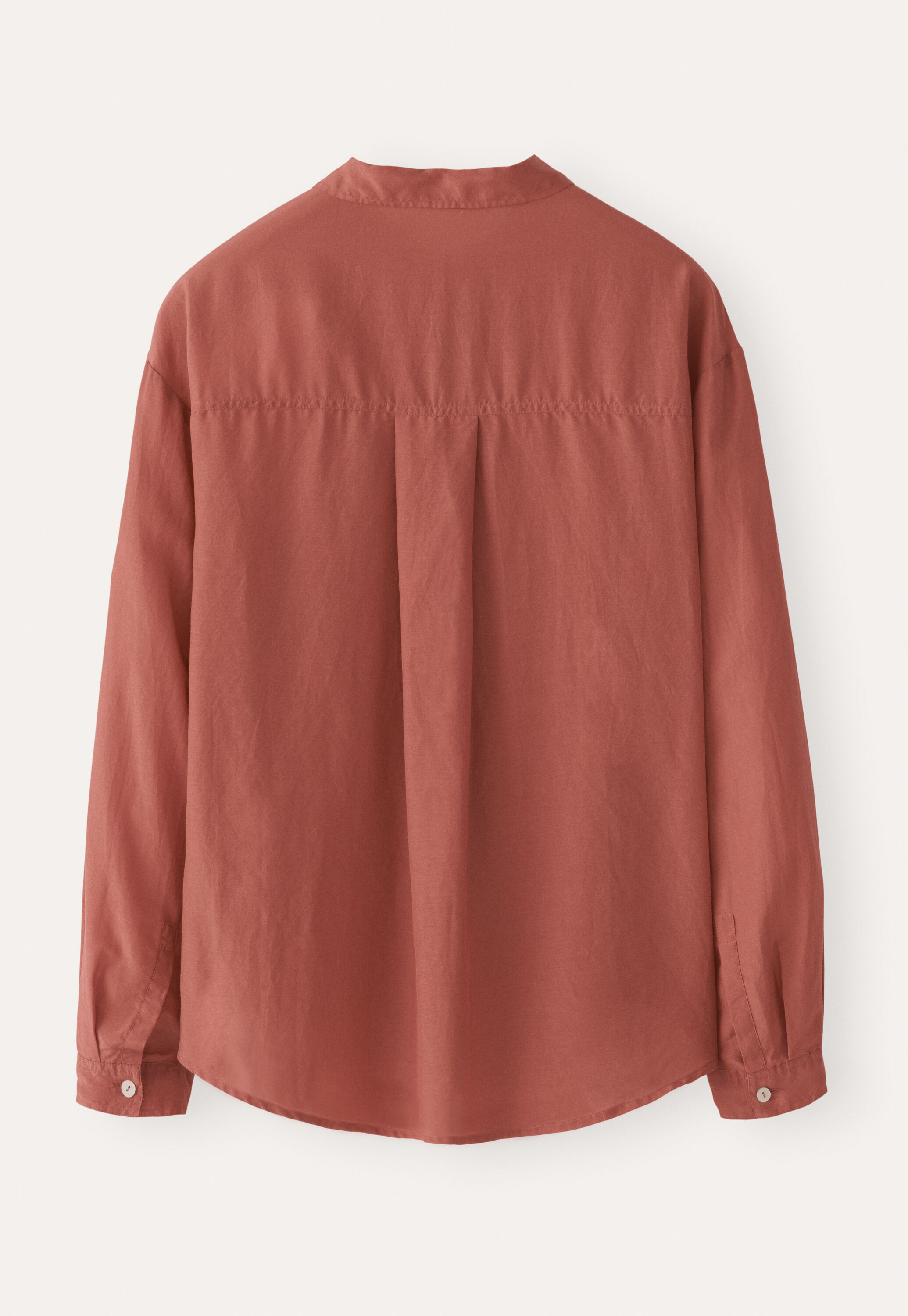 Bluse mit &uuml;berschnittenen Schultern