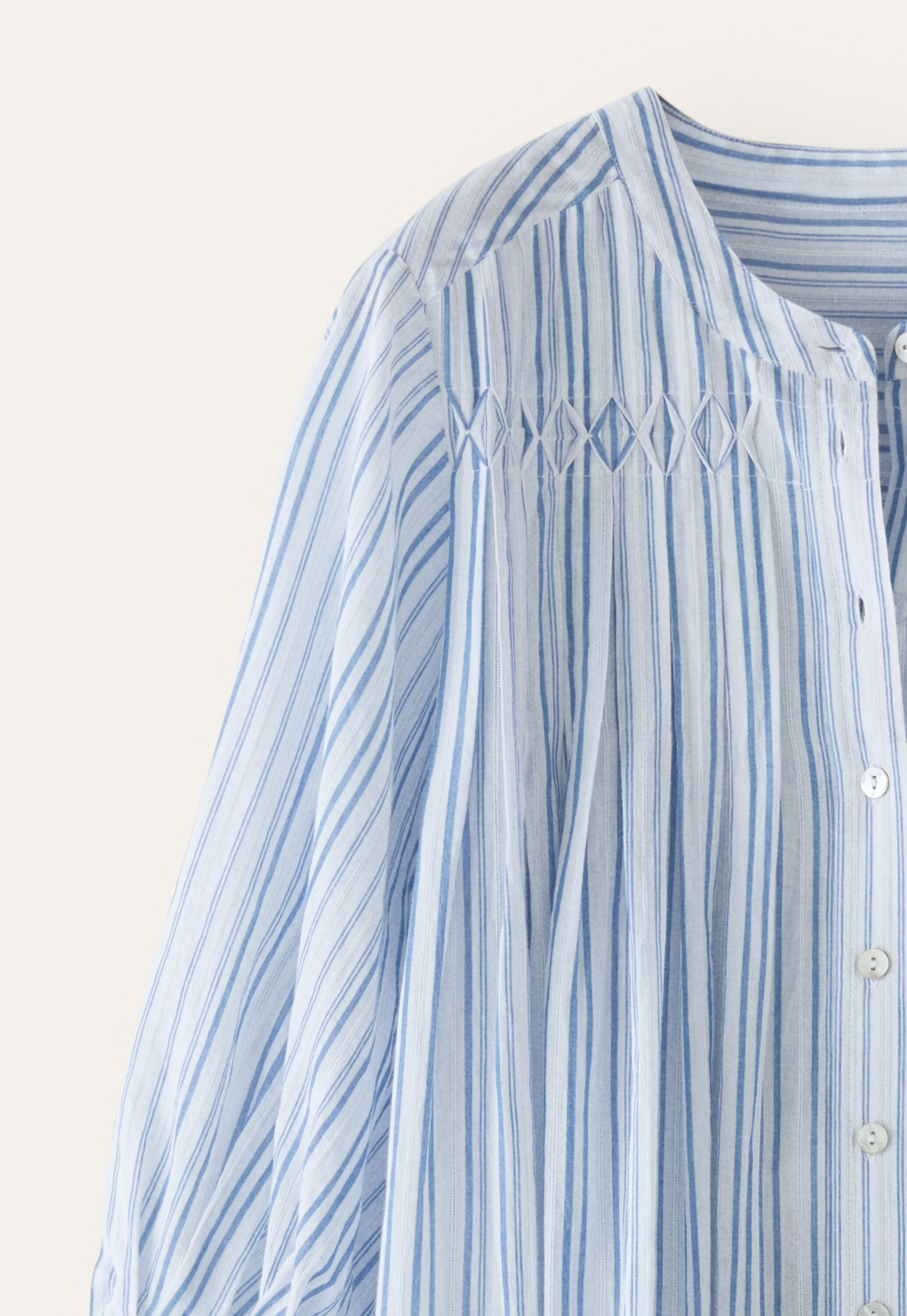 Gestreiftes Maxikleid