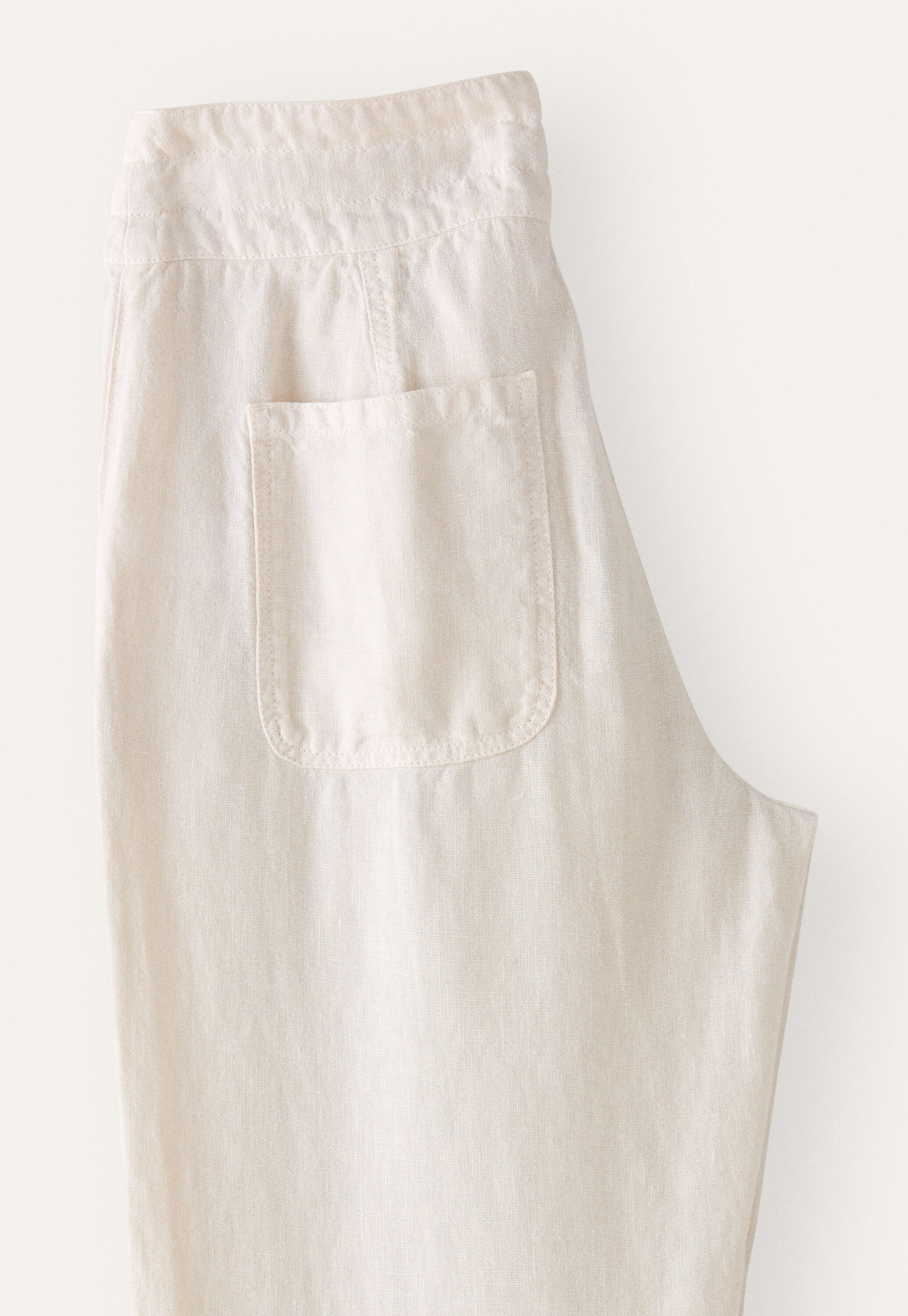Entspannt geschnittene Hose mit geradem Bein