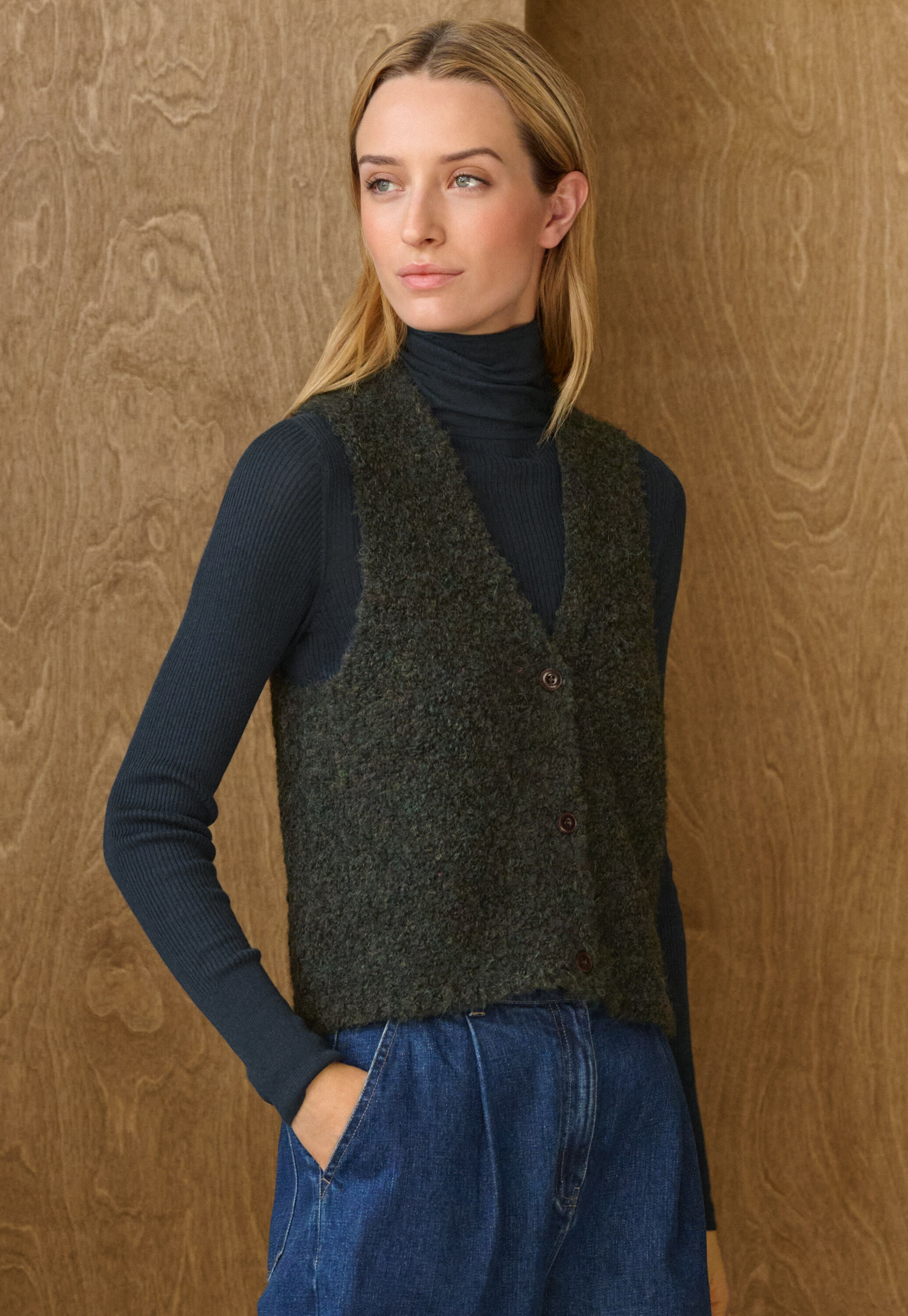Boucl&eacute;-Strickweste