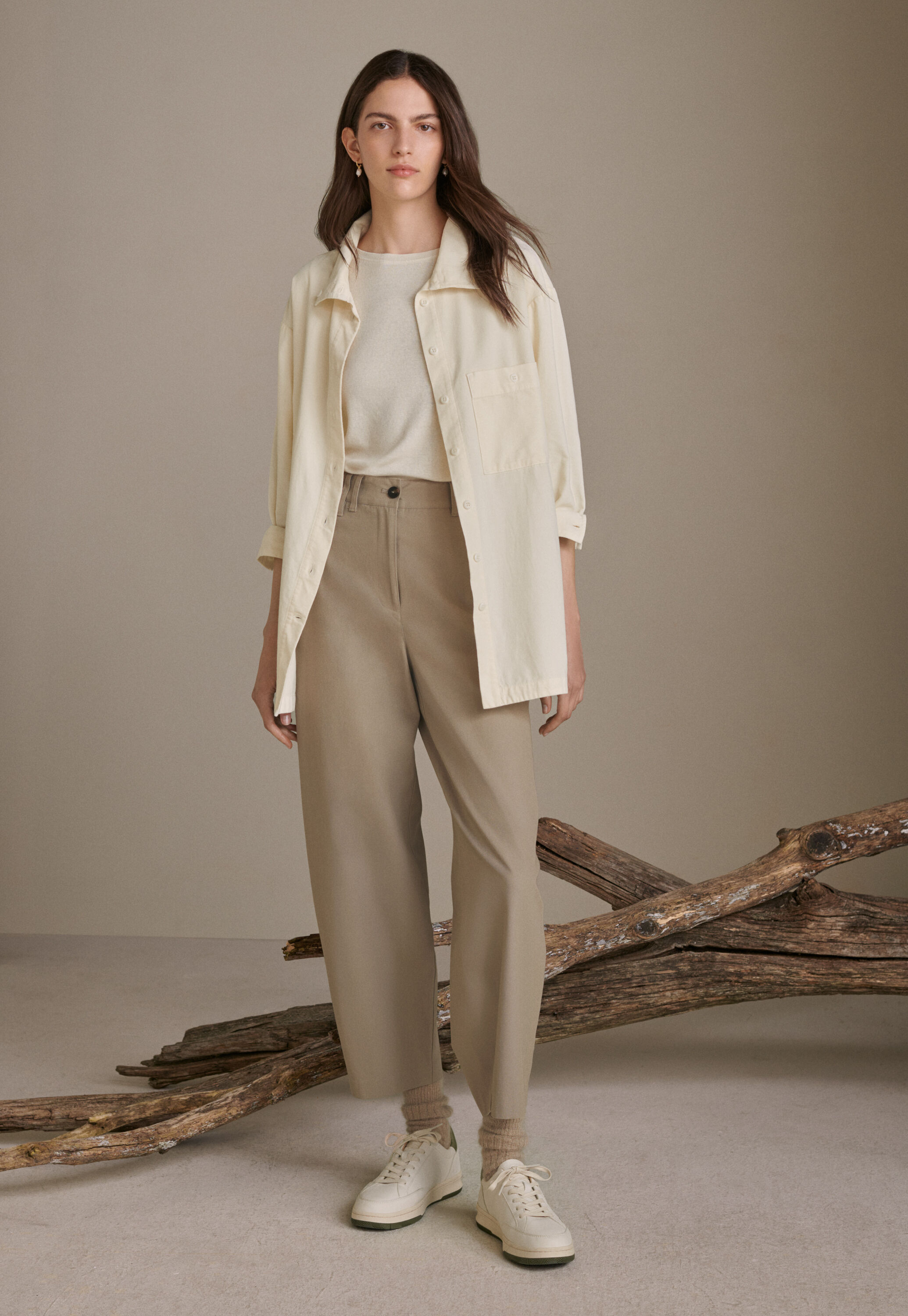 Bluse mit Trichterkragen