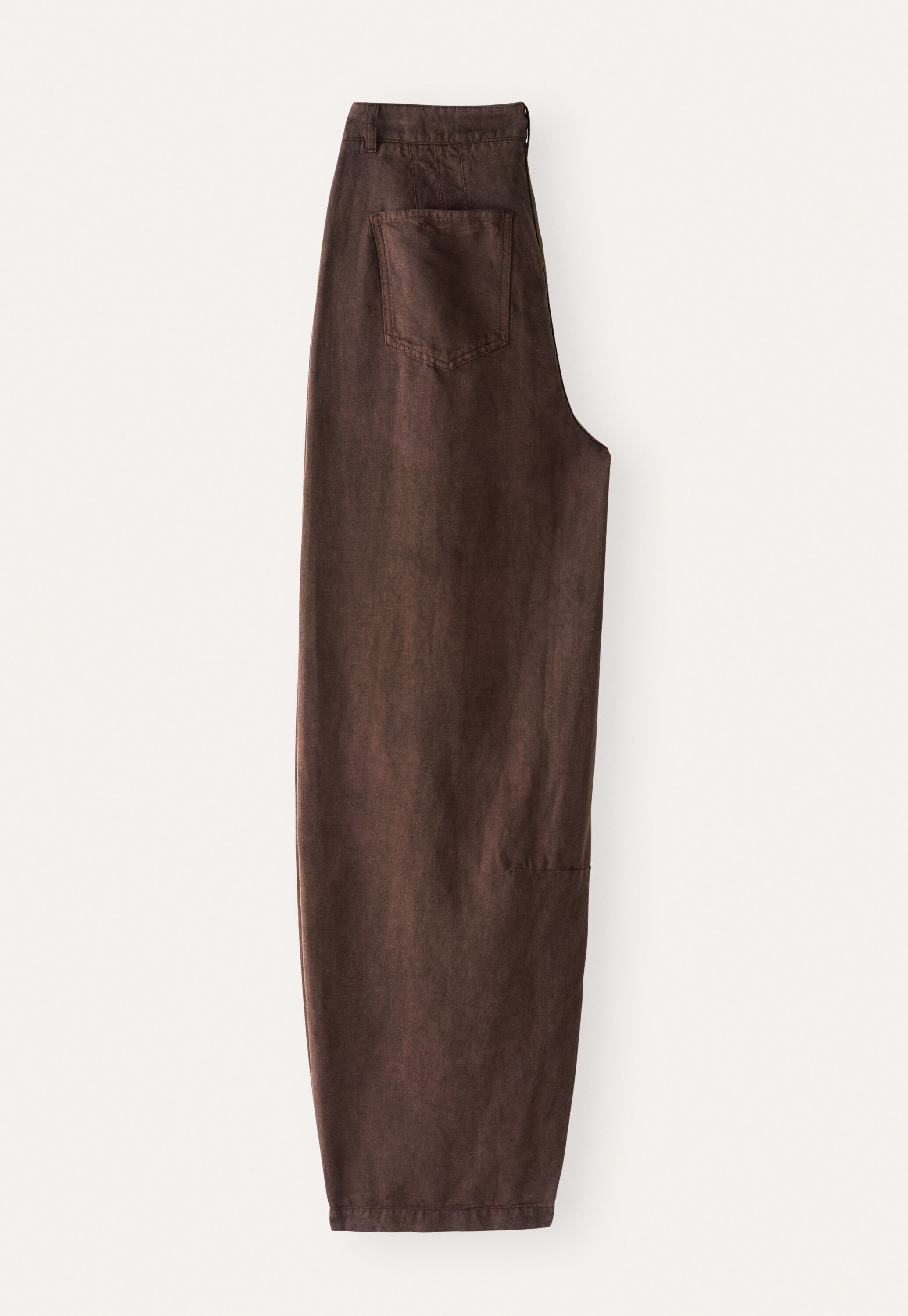 Jeans mit geschwungenen N&auml;hten