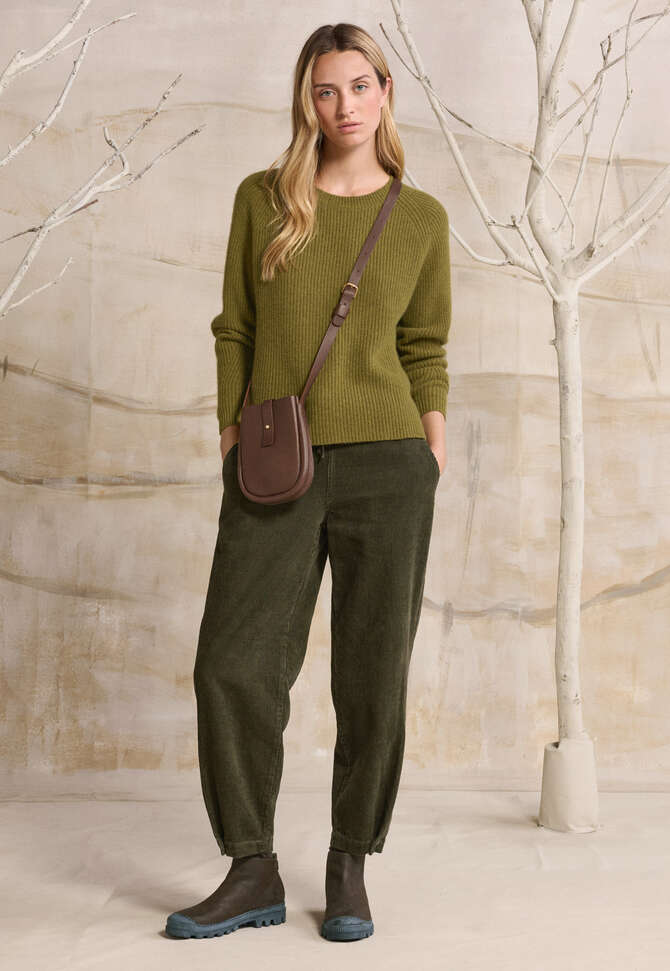 Gerippter Pullover mit Rundhalsausschnitt, Flechtengr&uuml;n, completeTheLook