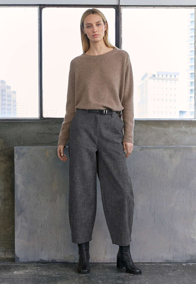 Barrel leg trousers, Grey black, completeTheLook