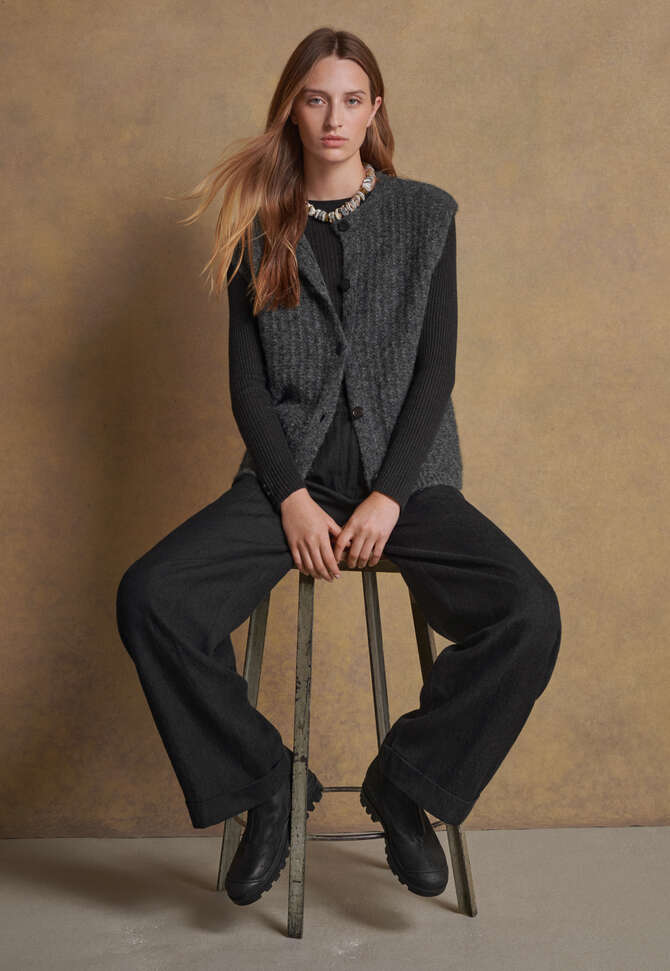 &Auml;rmelloser Cardigan, Kohlschwarz, completeTheLook