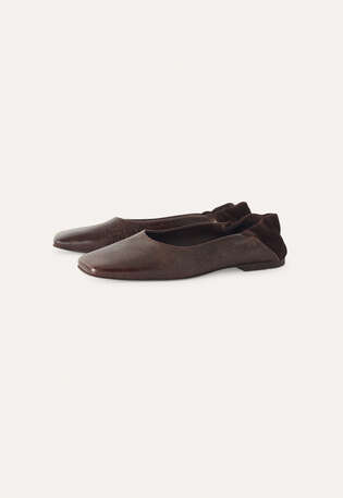 Pumps mit eckiger Zehenpartie, Braun, webstill