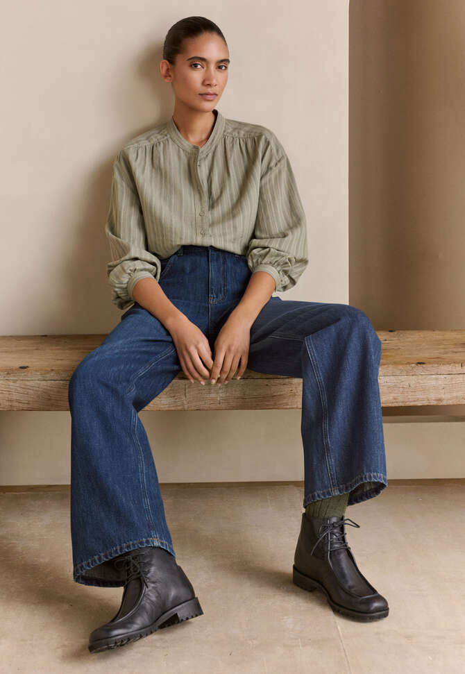 Indigo-Jeans mit geradem Bein, Mitteldunkle Waschung, completeTheLook
