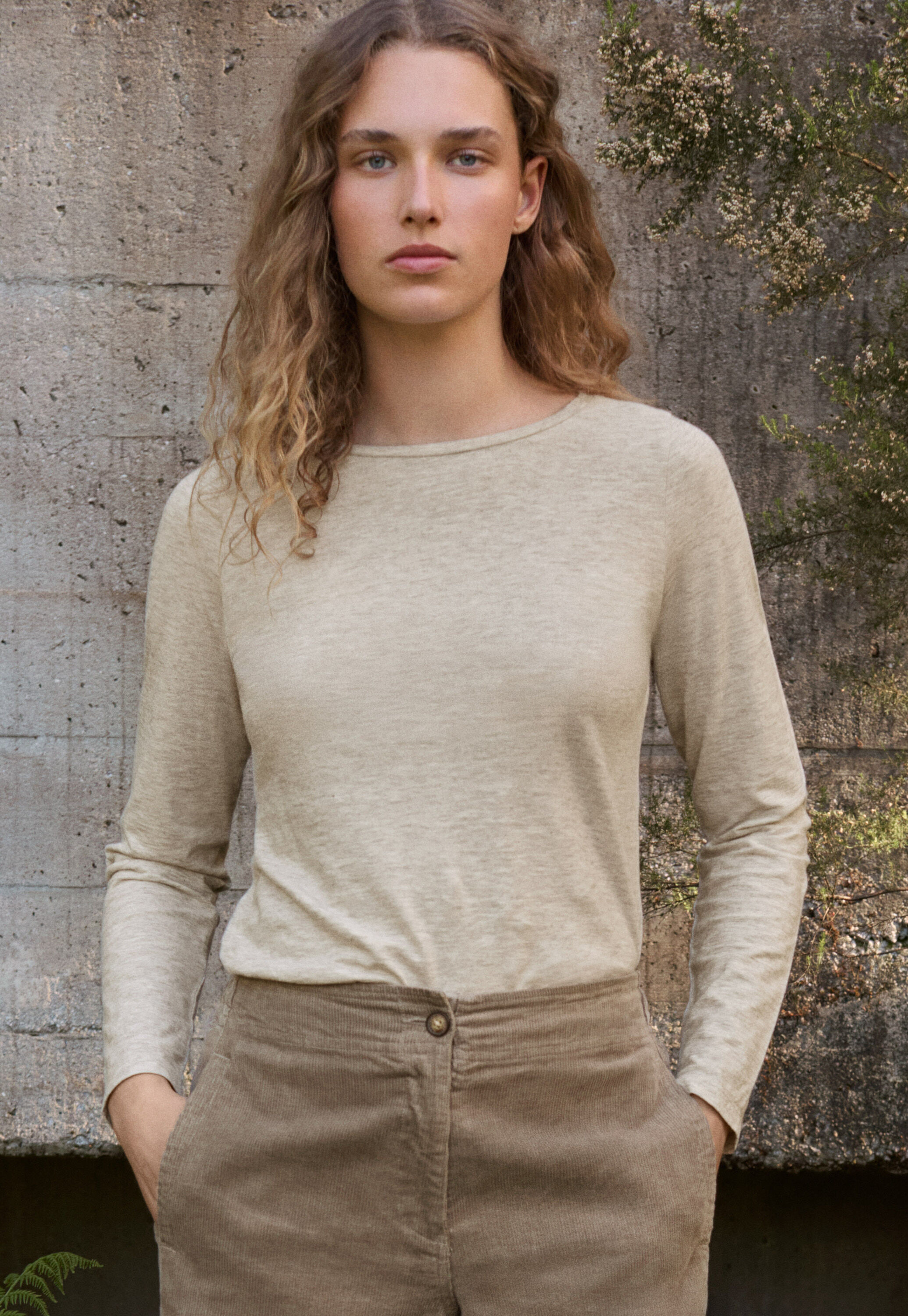 Button-shoulder top