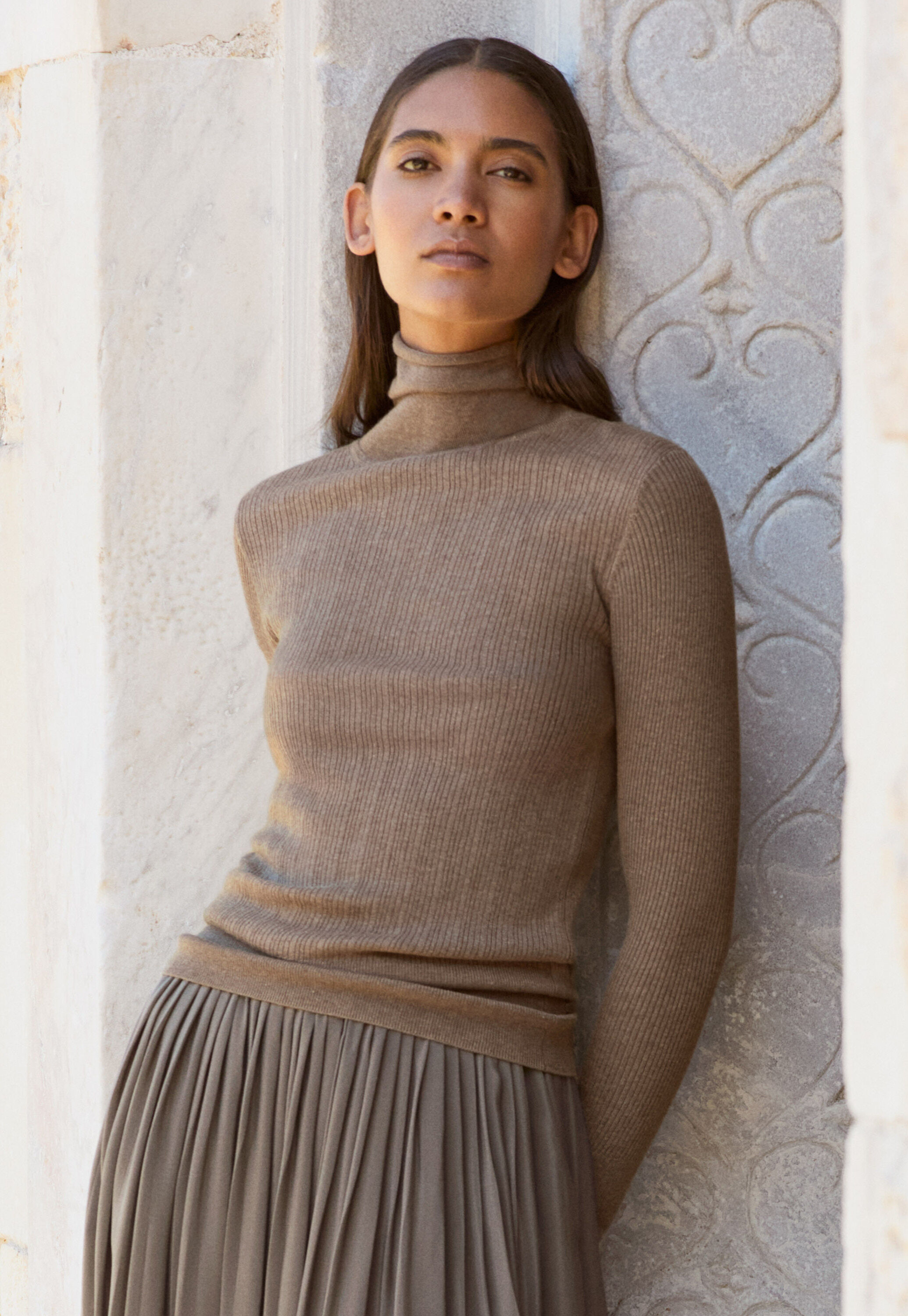 Roll-neck sweater