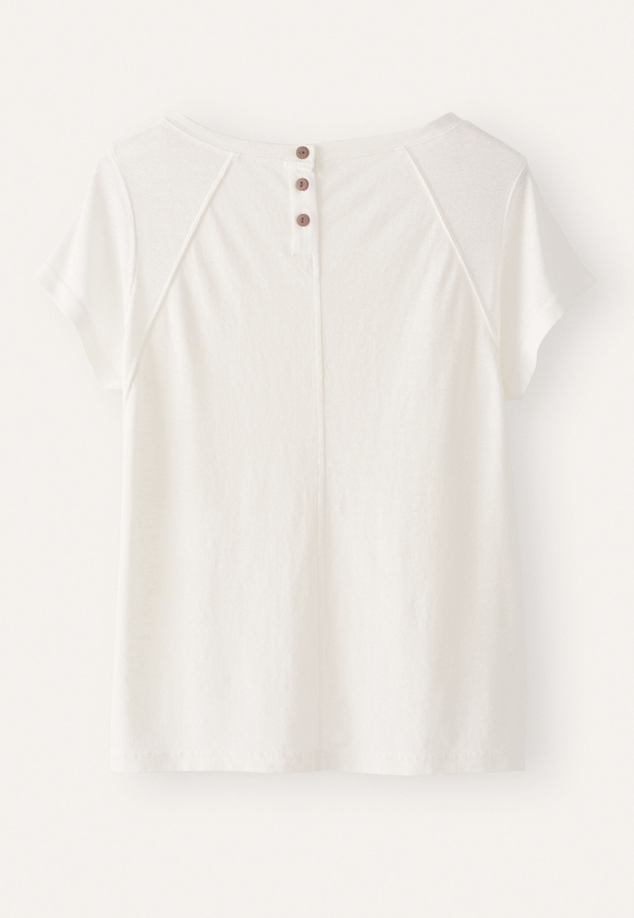 Raglan-sleeve top